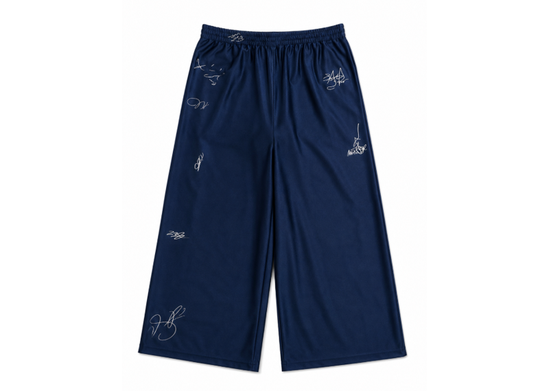 GV Gallery Raspberry Hills Signature Sweats