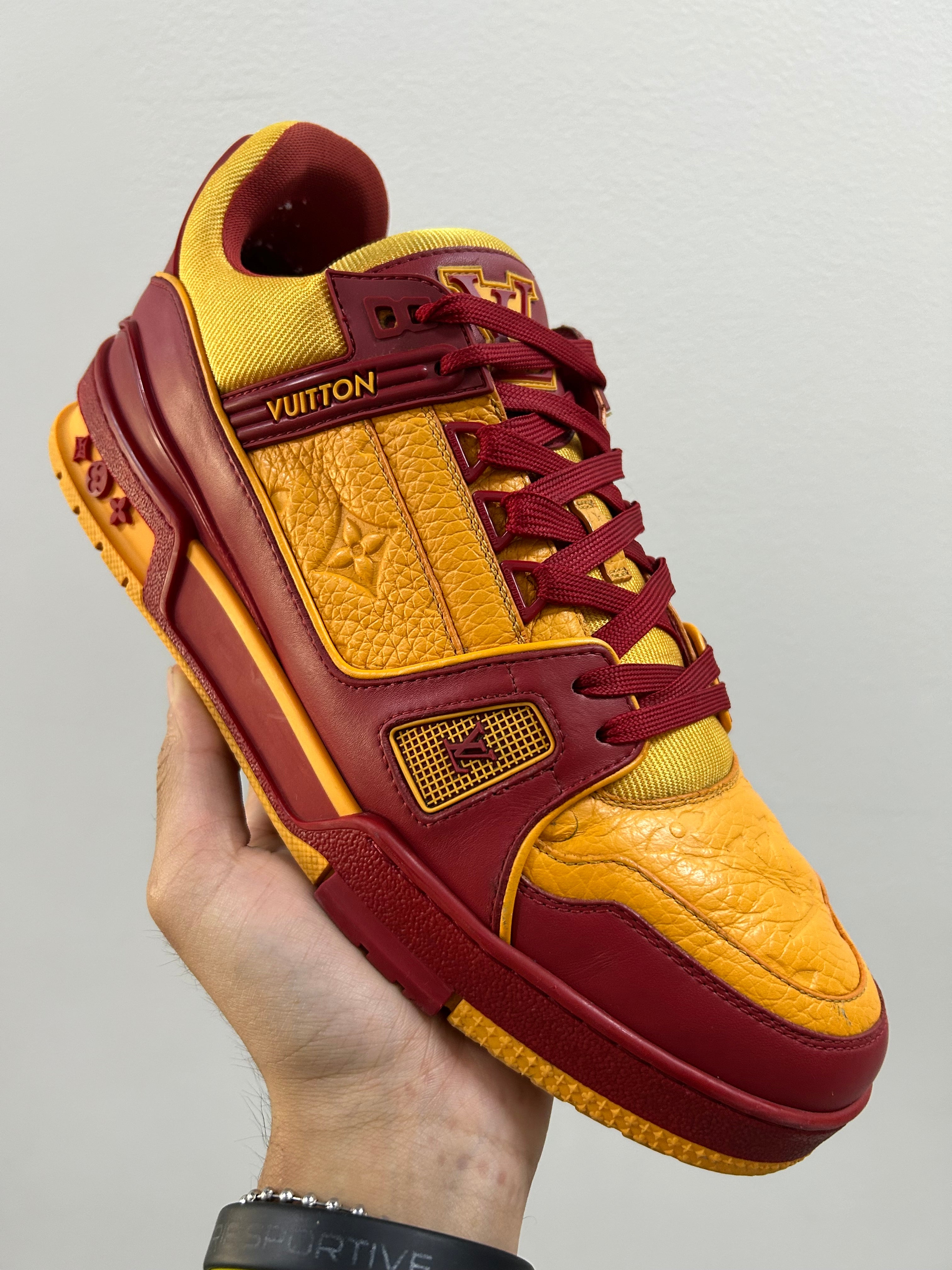 Louis Vuitton Trainer Bordeaux Red