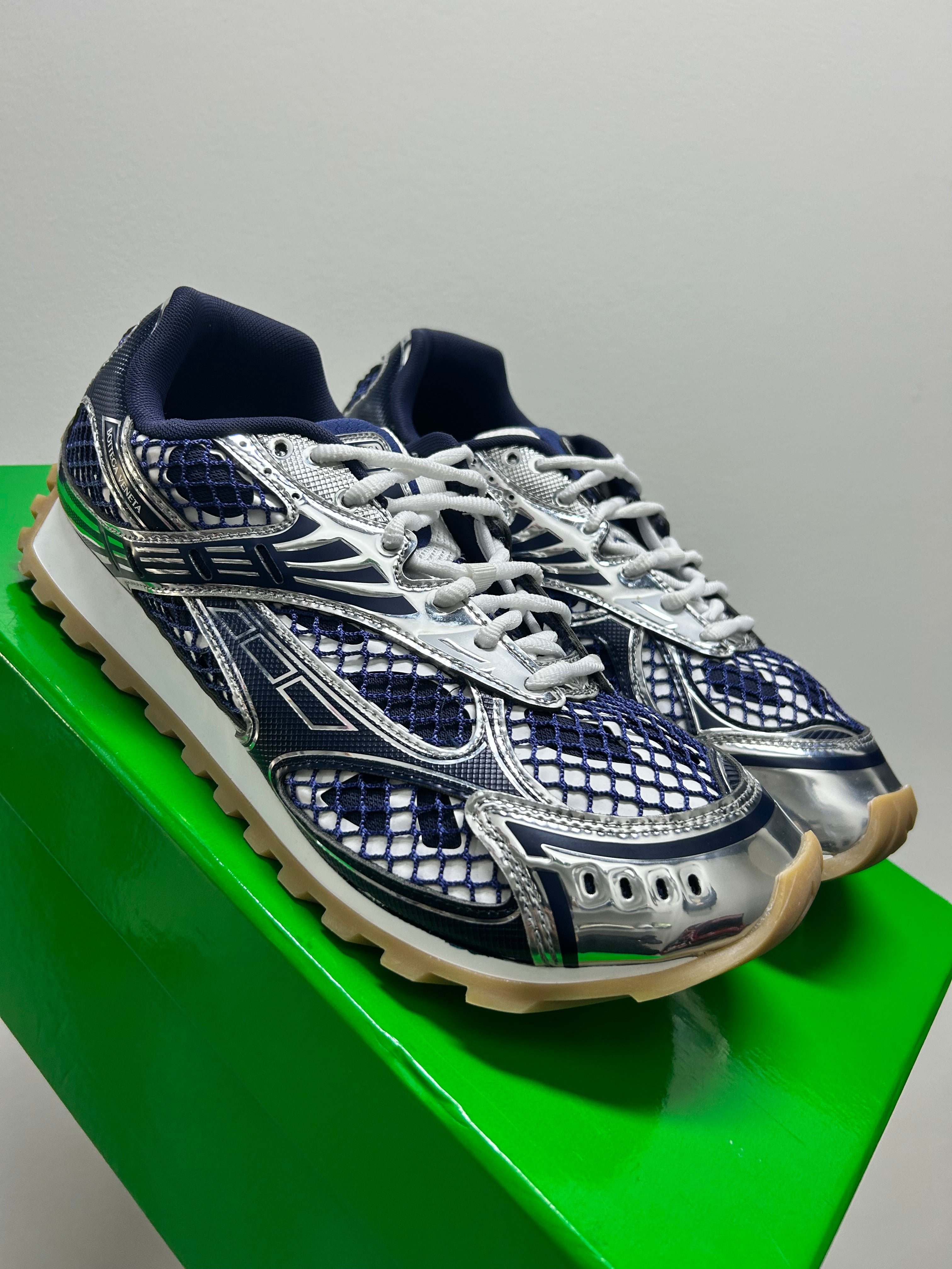 Bottega Veneta Orbit Navy Silver