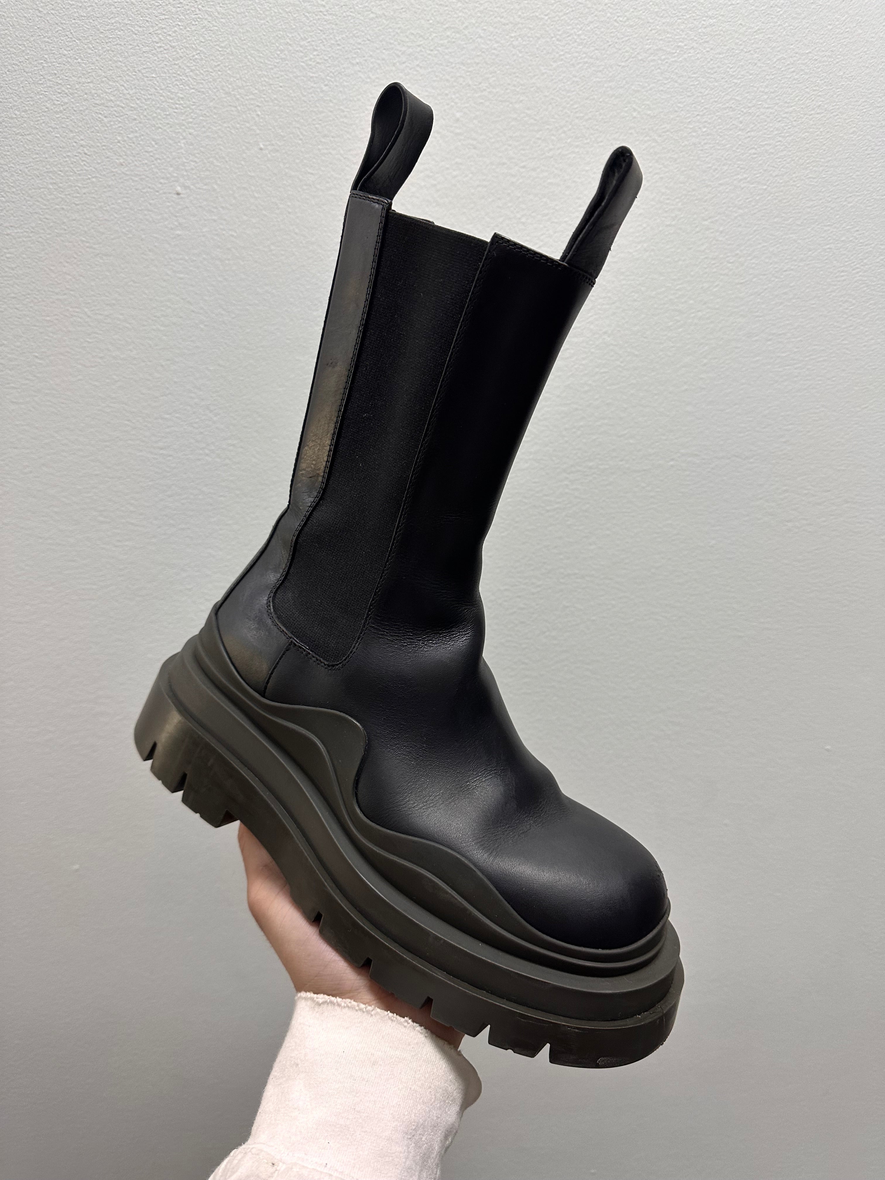 Bottega Veneta Tire Boot Black