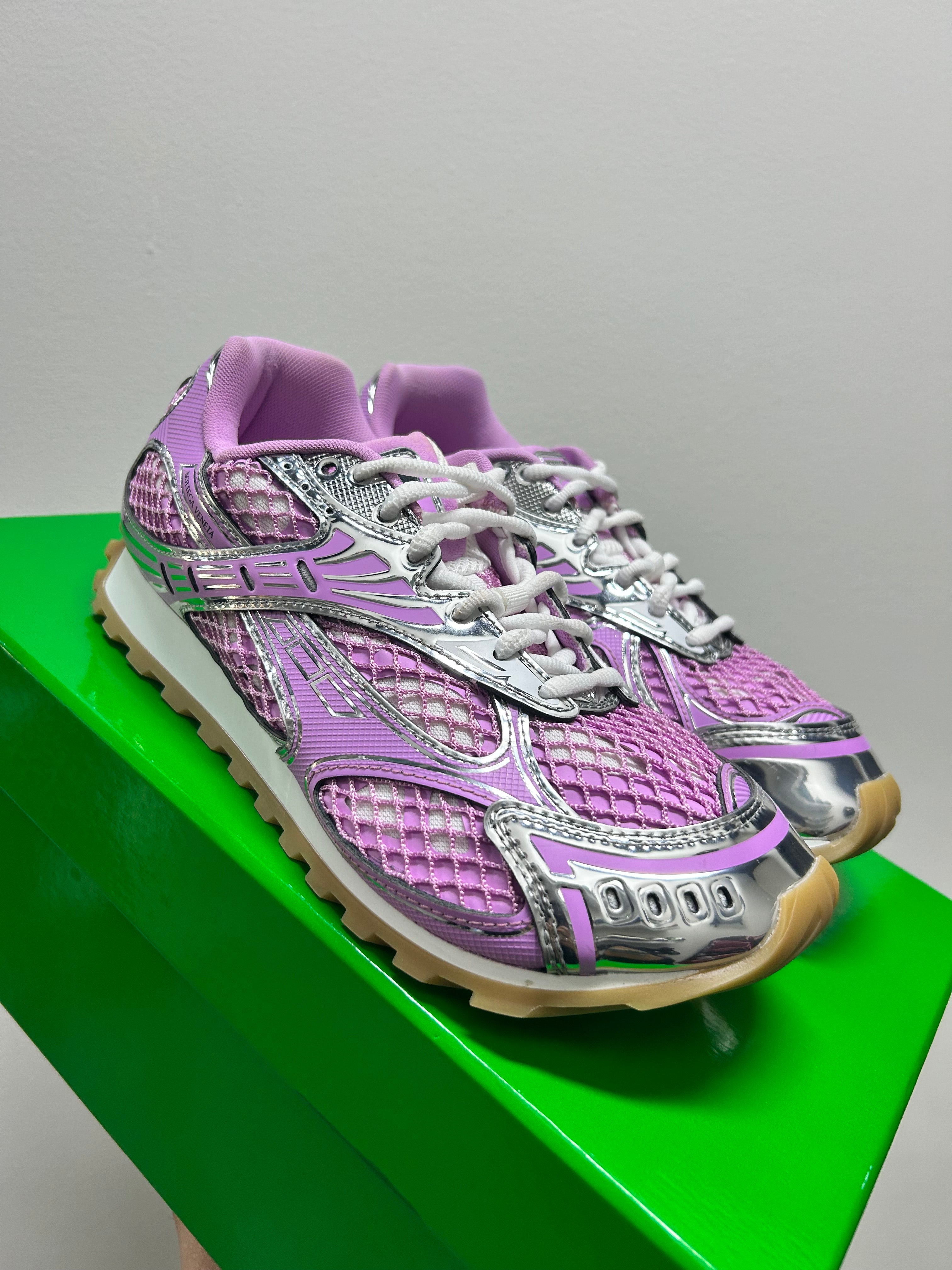 Bottega Veneta Orbit Pink