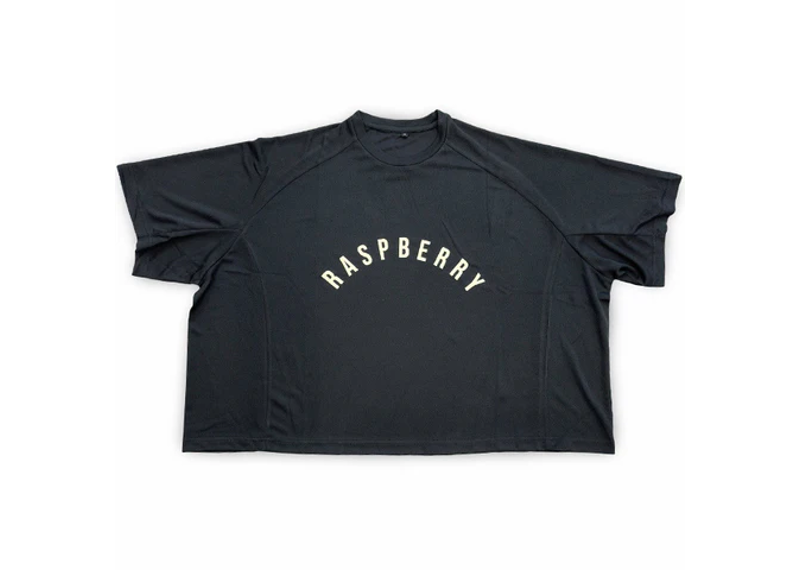gv gallery raspberry hills black and cream tees
