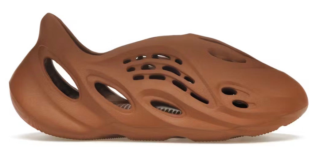 Yeezy Foam Runner Clay Red