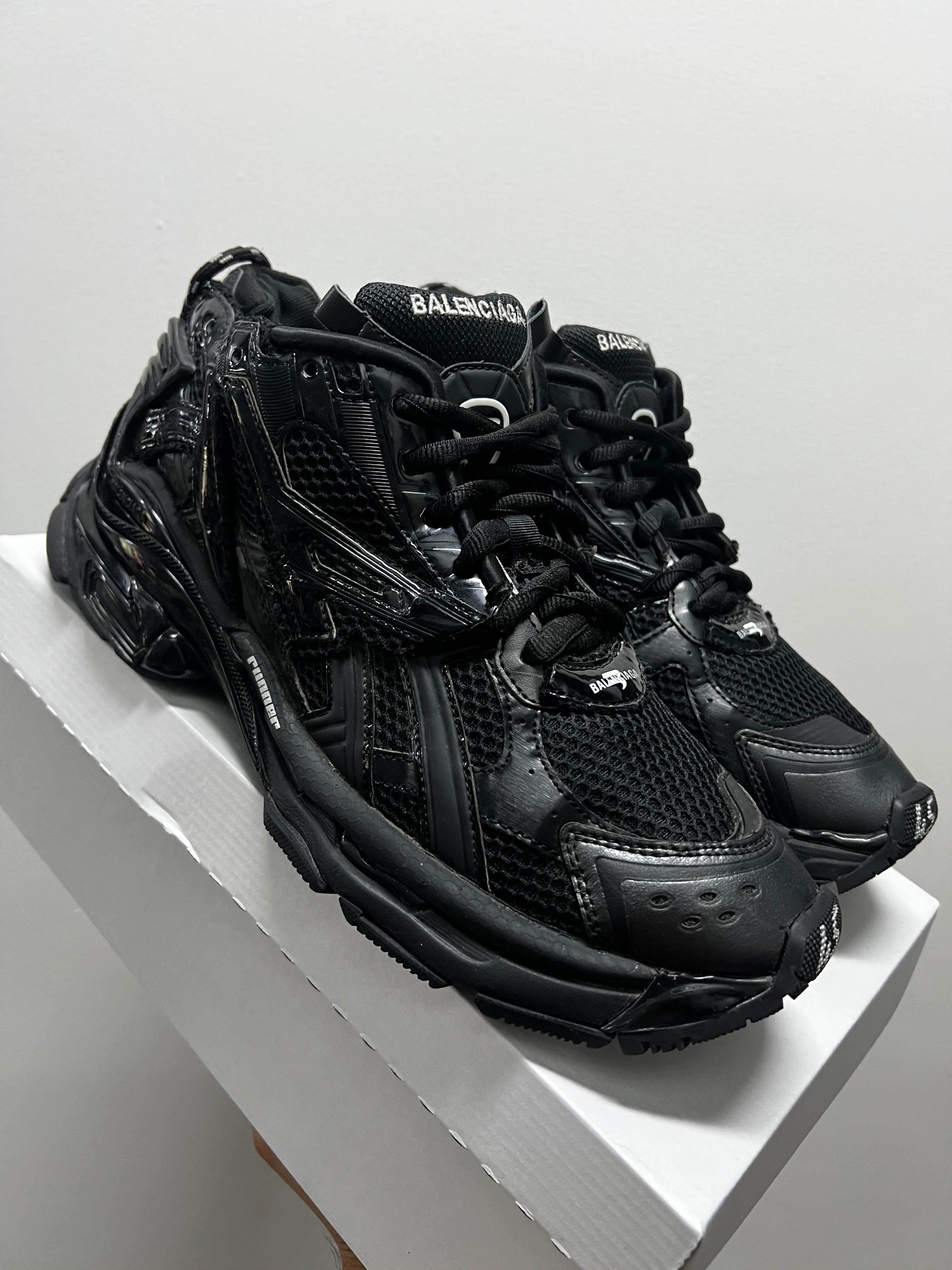 Balenciaga Runner Sneaker Black