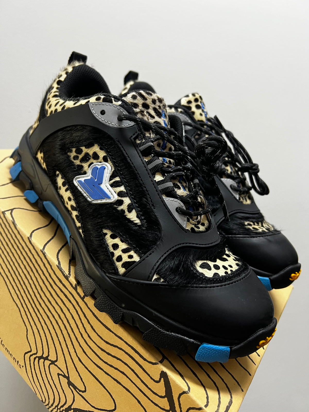 SICKO X PDF HIKING SHOE DIAMOND* BLUE CHEETAH FLIP (Pre-Loved Size 9M)