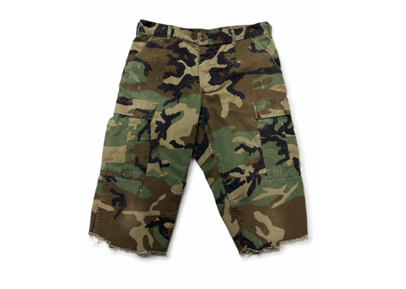 VINTAGE CAMO SPLATTER JORTS