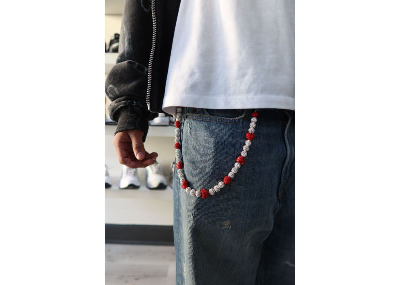 KASHOUT STUDIOS SINGLE WALLET CHAIN RED HEARTS