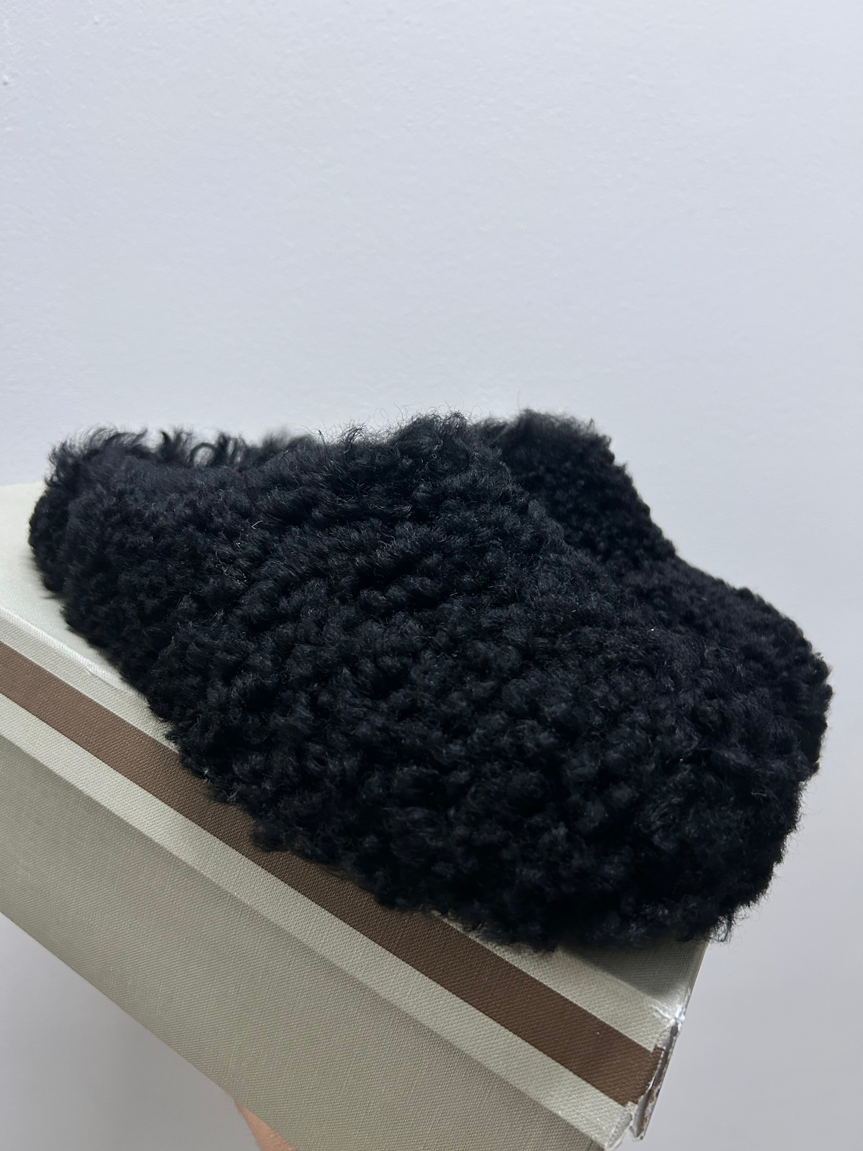 Marni  fussbet shearling sabot slippers