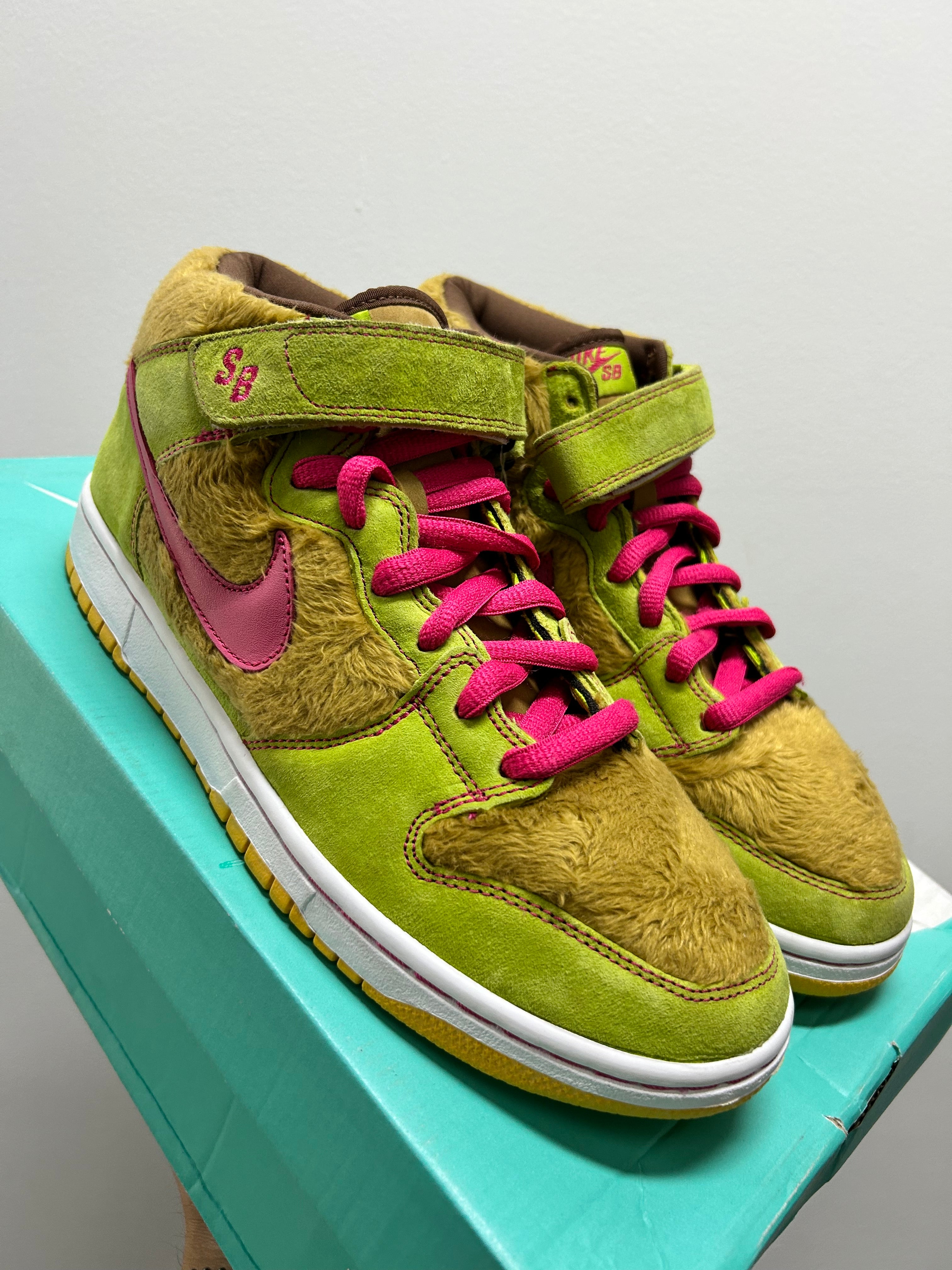Dunk Mid Premium SB Three Bears