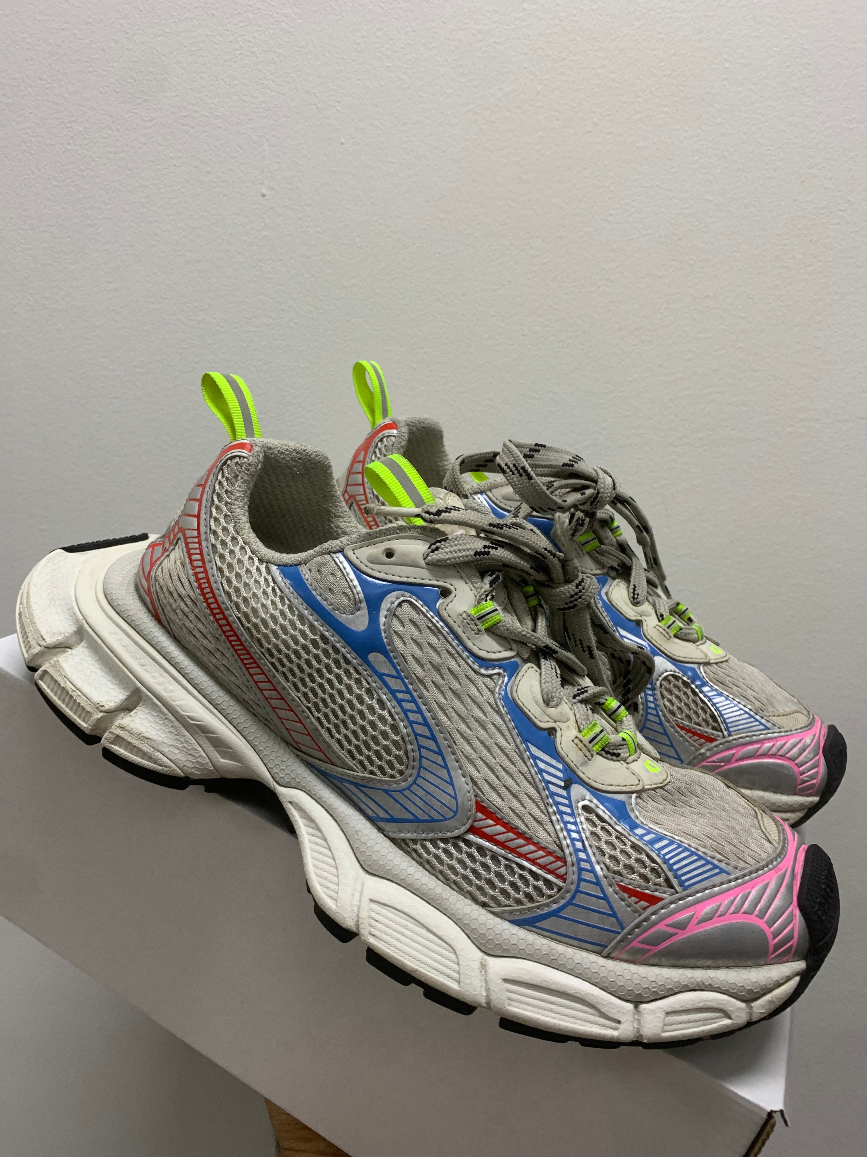 Balenciaga 3XL White Multicolor