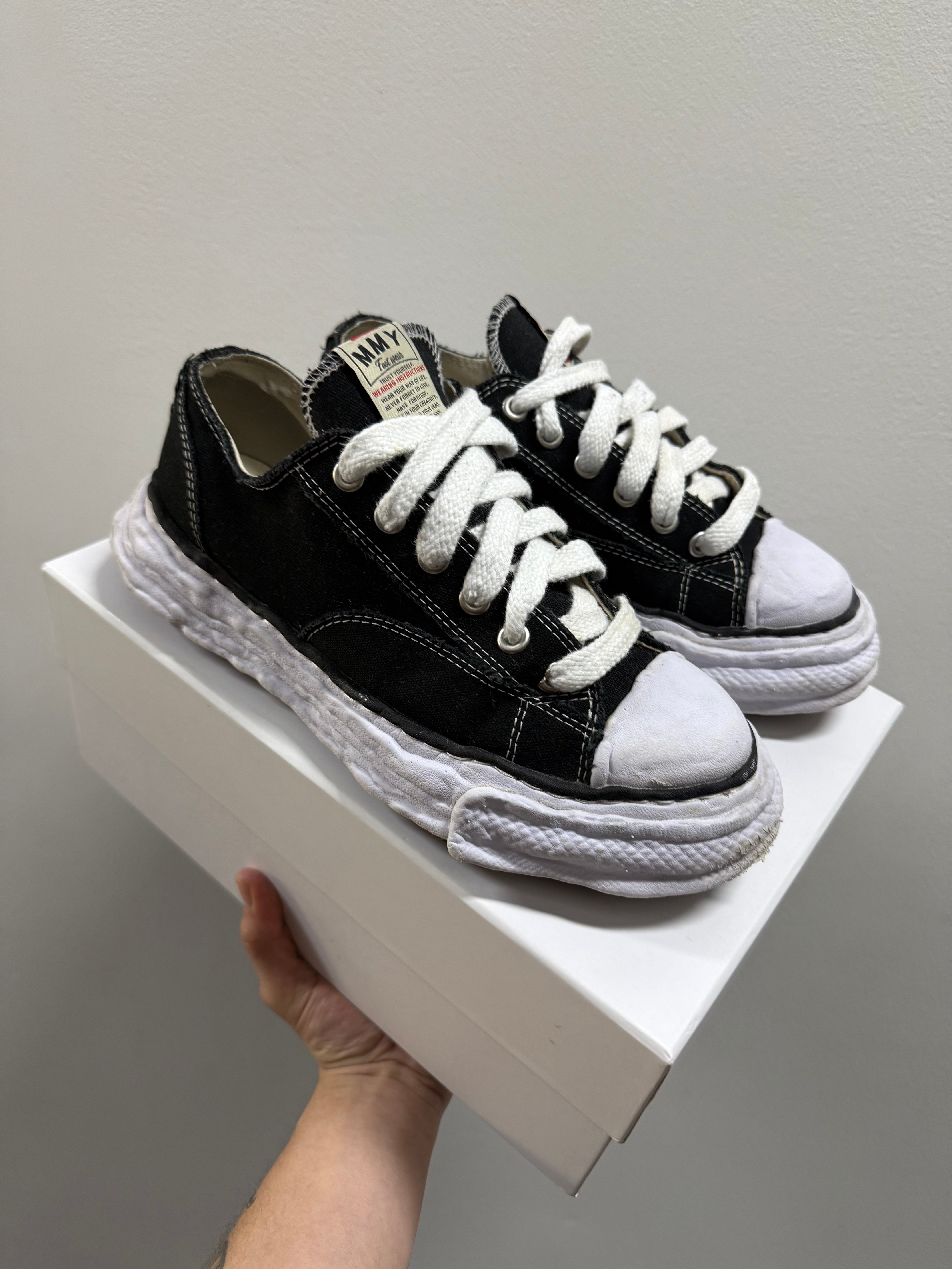 Maison Mihara Yasuhiro Hank OG Sole Canvas Low Black