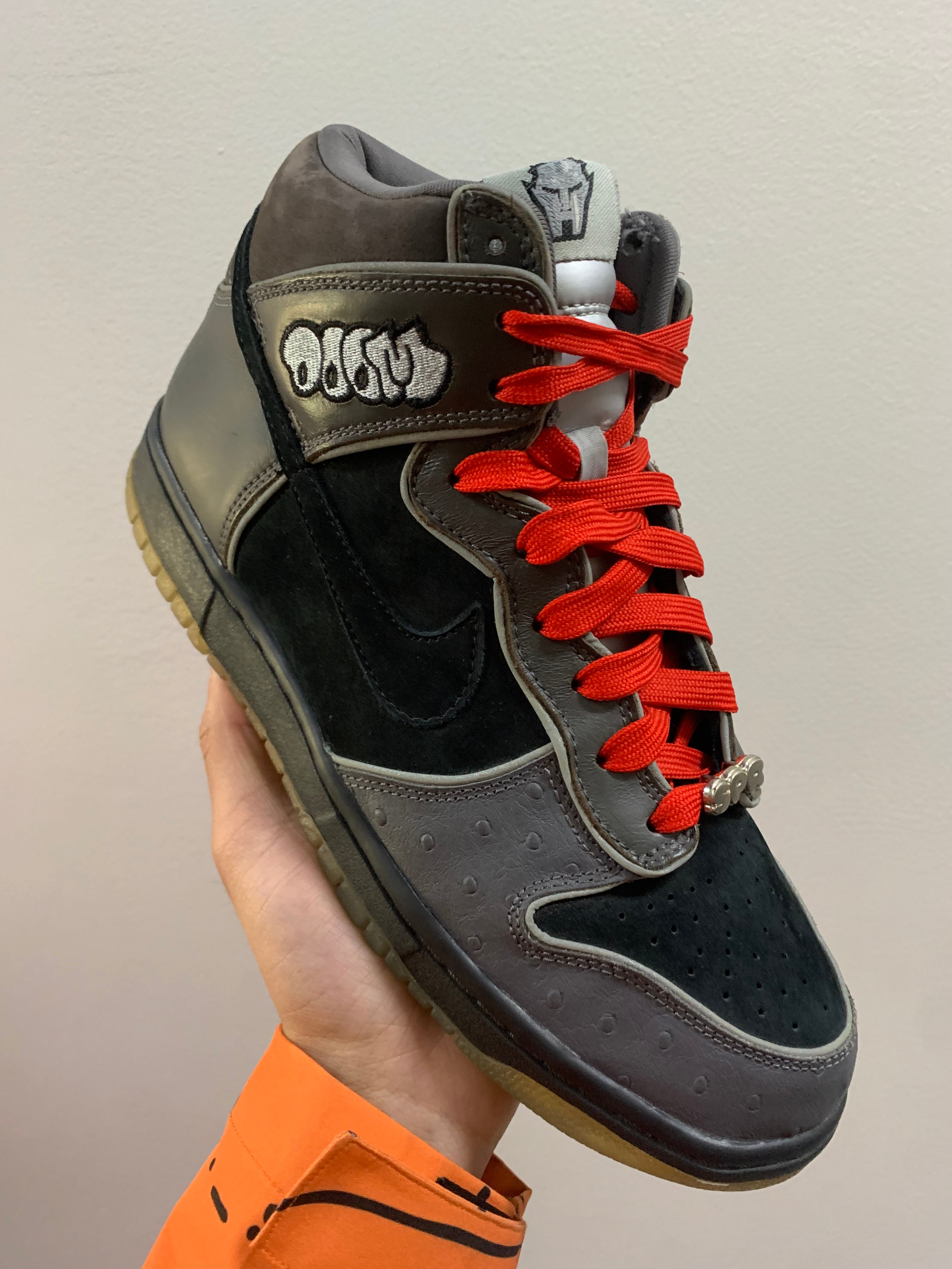 Dunk High SB Premium MF Doom