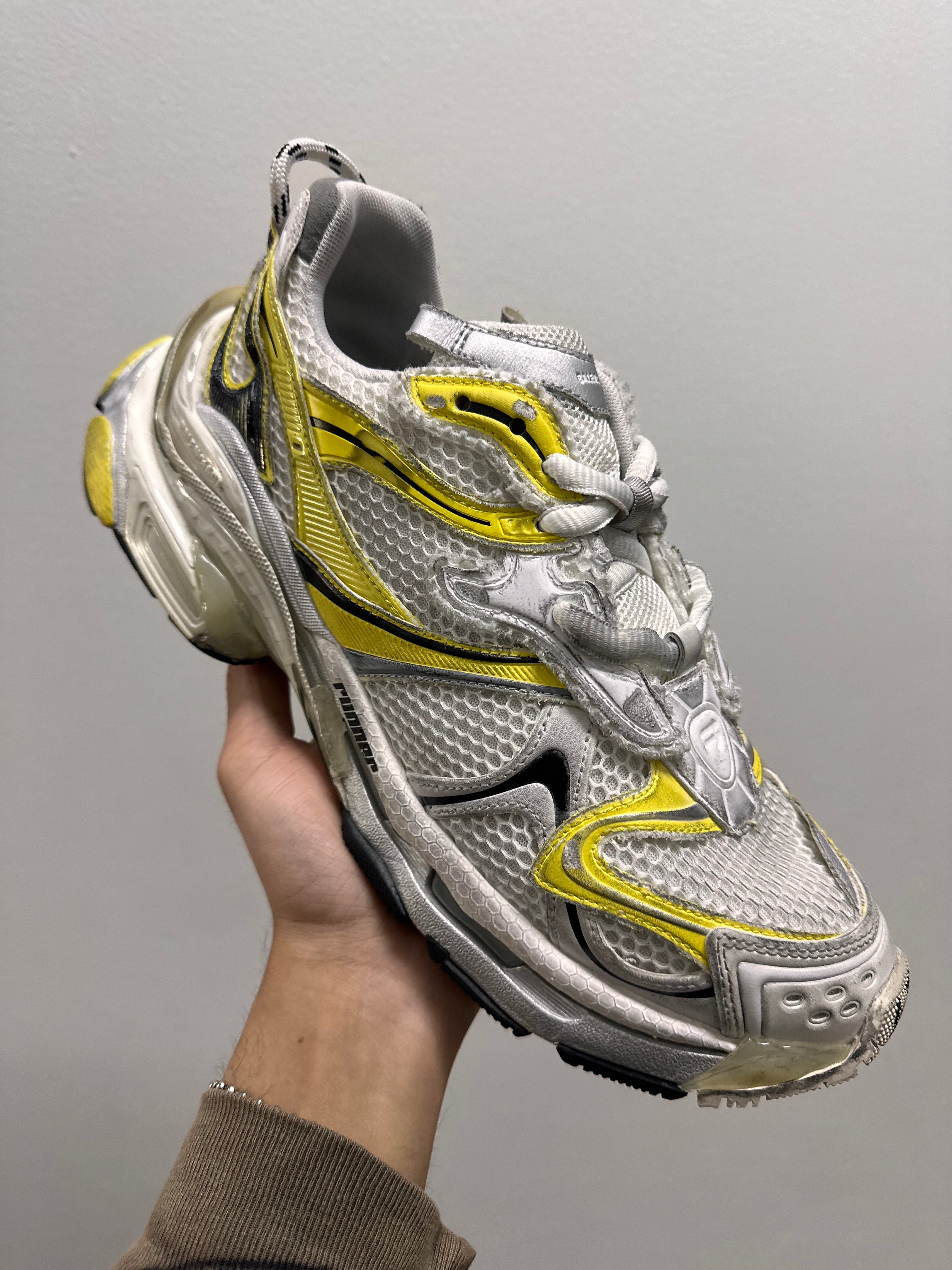 Balenciaga Runner 2.0 Mesh