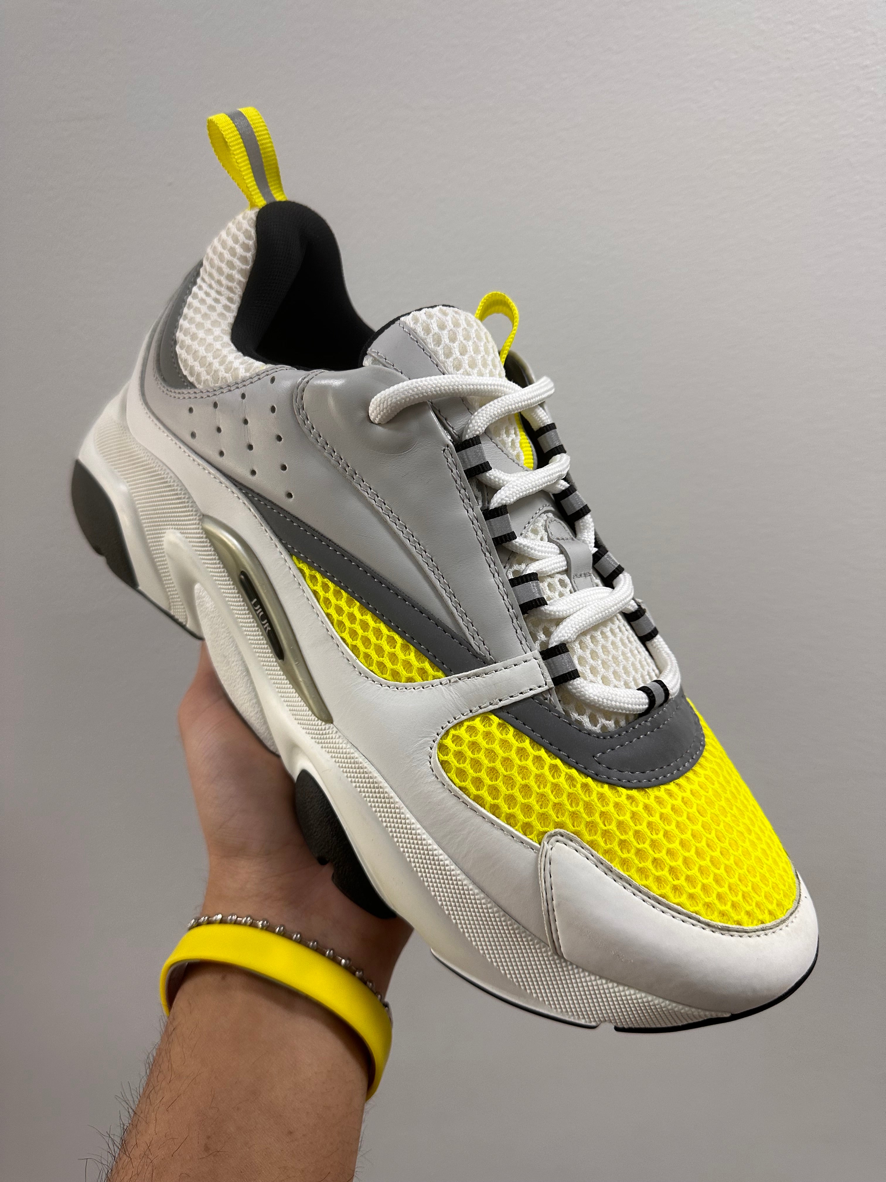 Dior B22 White Yellow