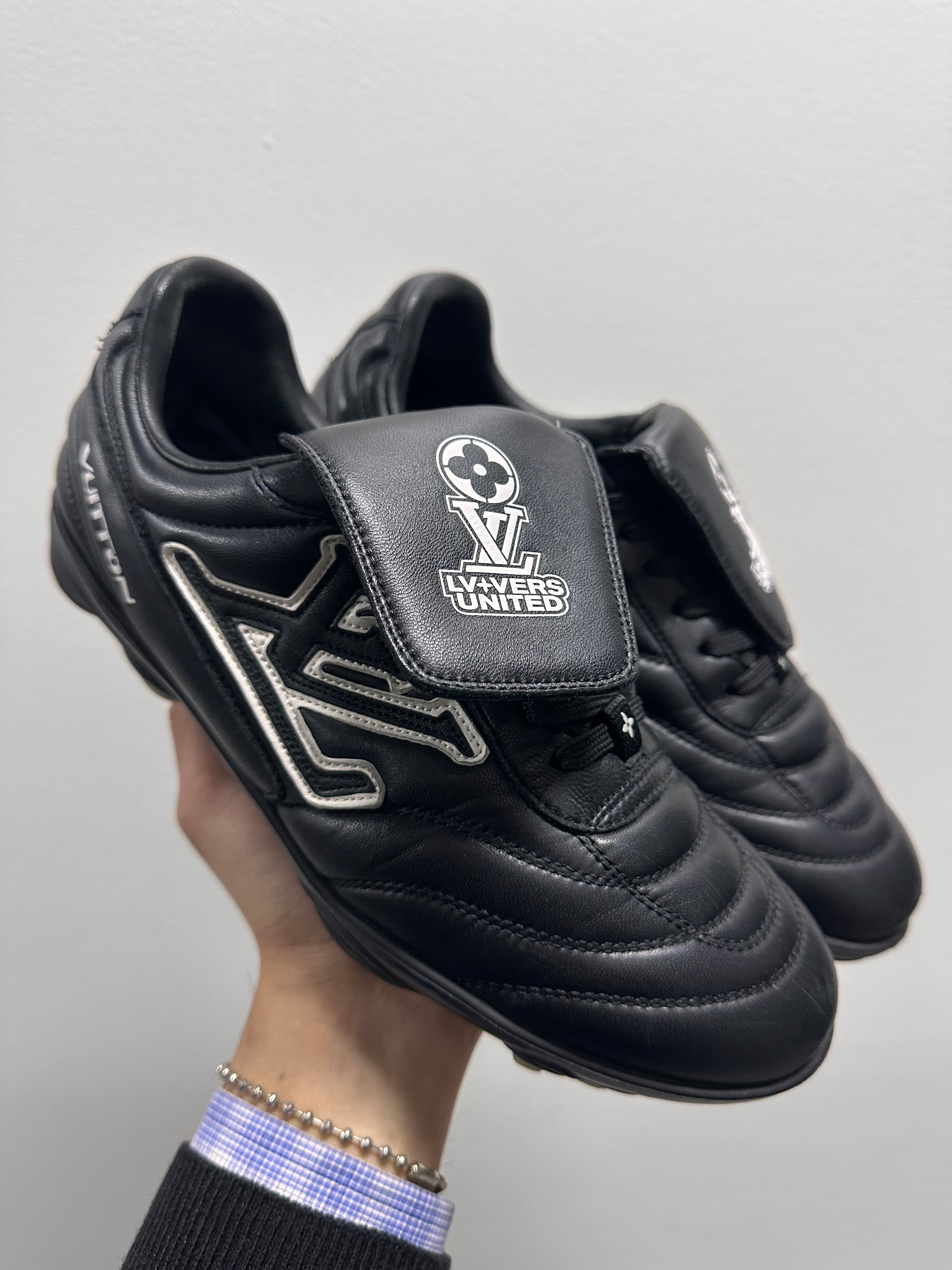Louis Vuitton Black White Louis Vuitton LV Footprint Soccer Black/White