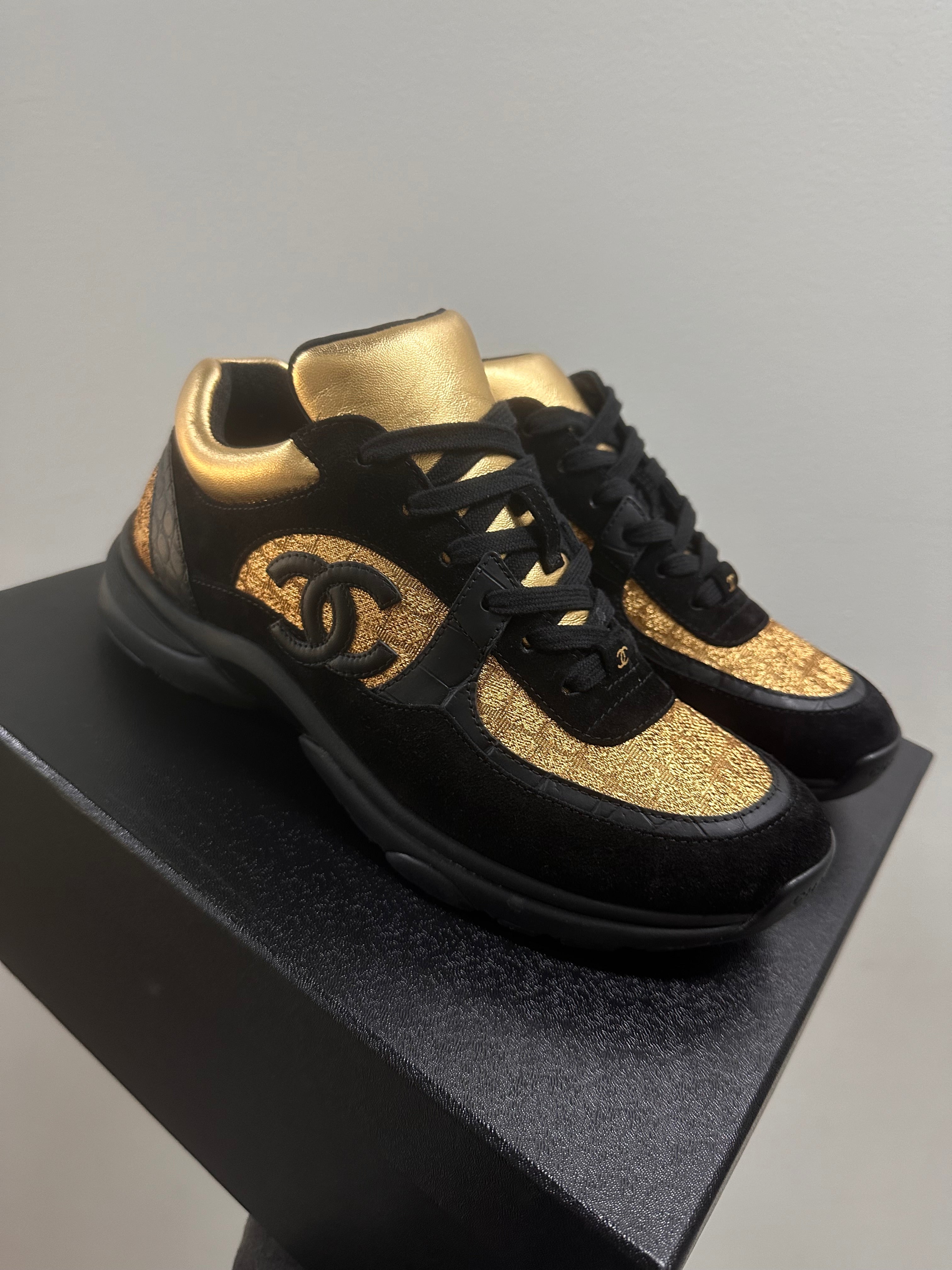 Chanel Black Gold Croc Suede CC Logo Low Top Trainer
