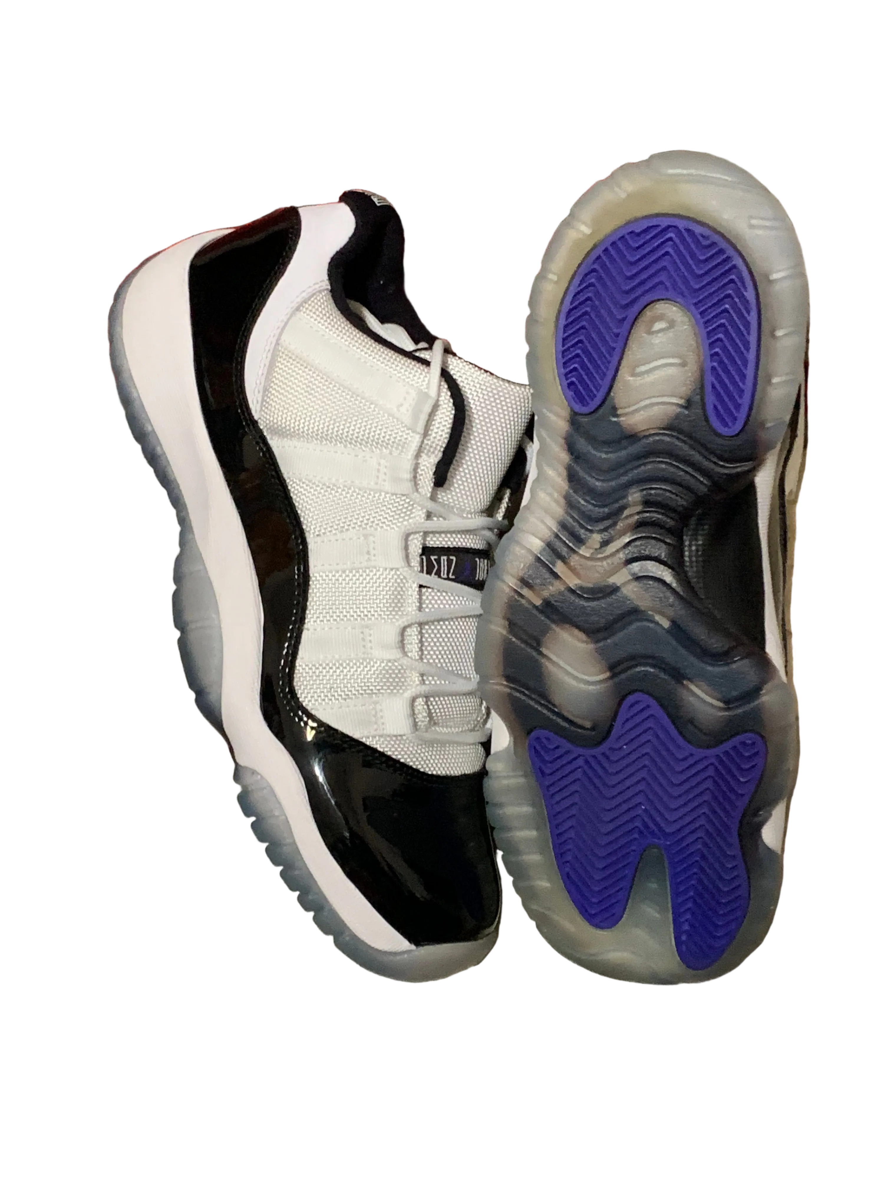 Air Jordan 11 Low BG Concord