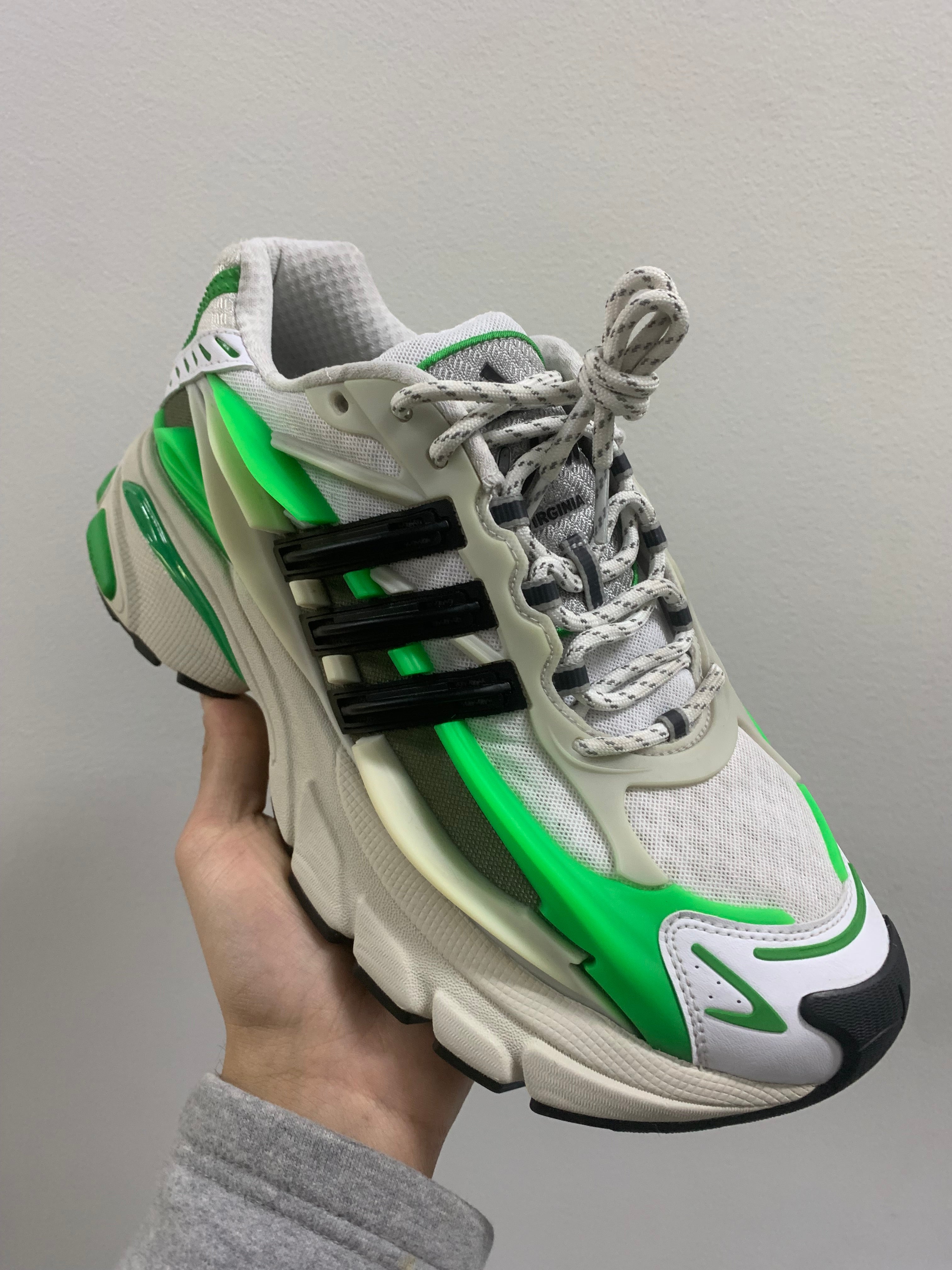 Adistar Jellyfish Pharrell Williams Real Green (PRE-LAUNCH SPECIAL BOX)