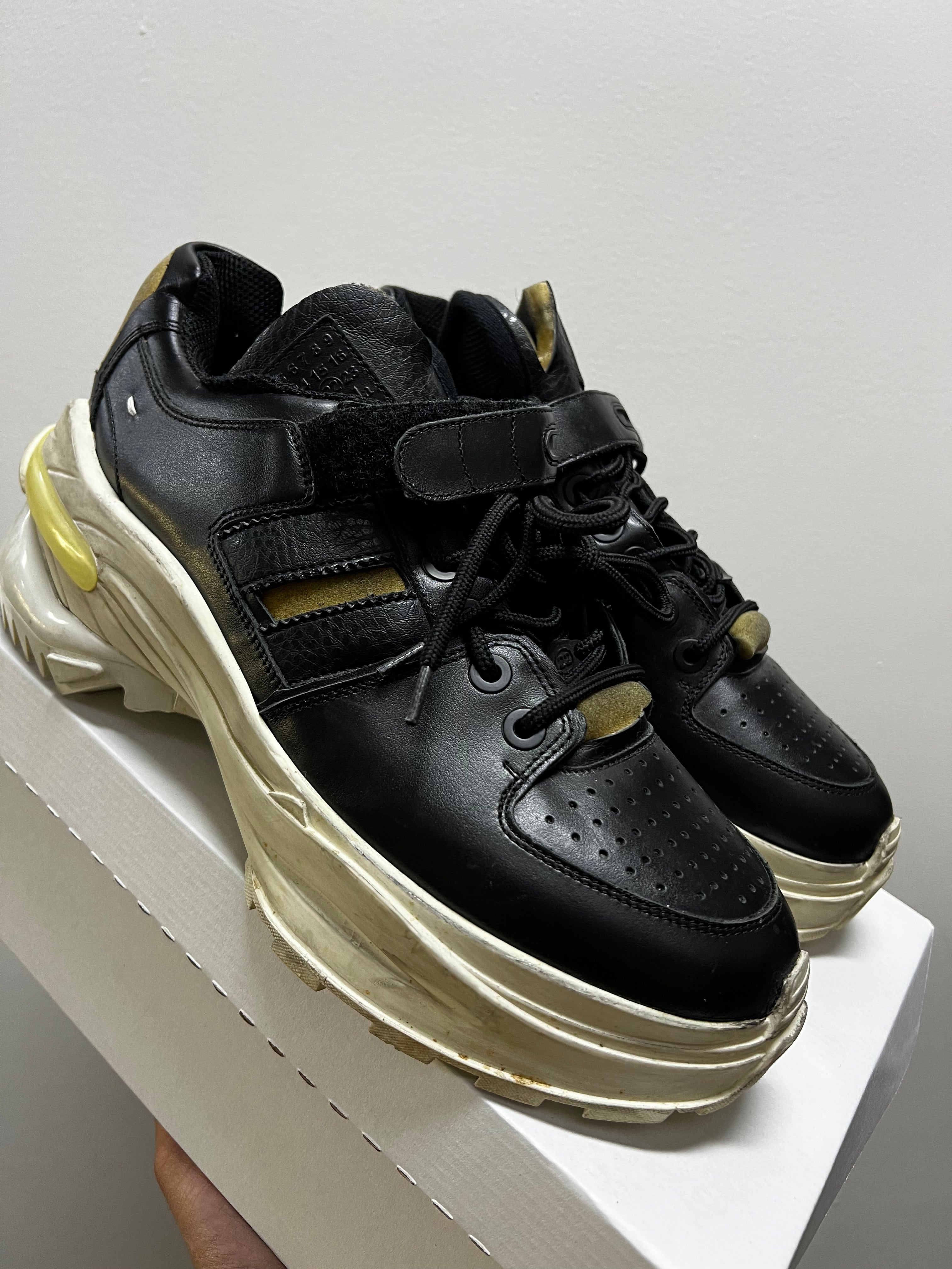 MAISON MARGIELA LEATHER TRAINERS BLACK