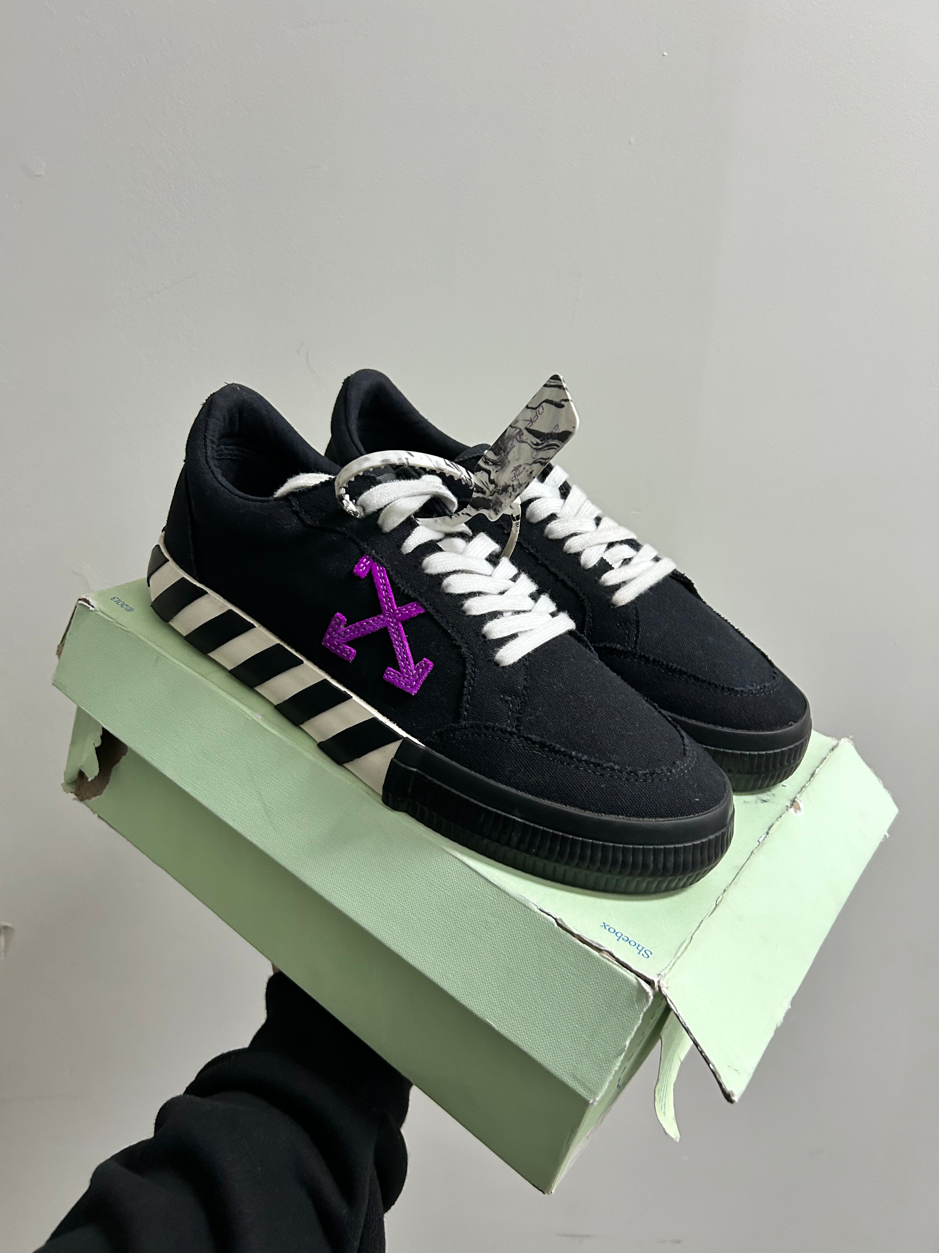 Off-White Vulc Low Black Purple
