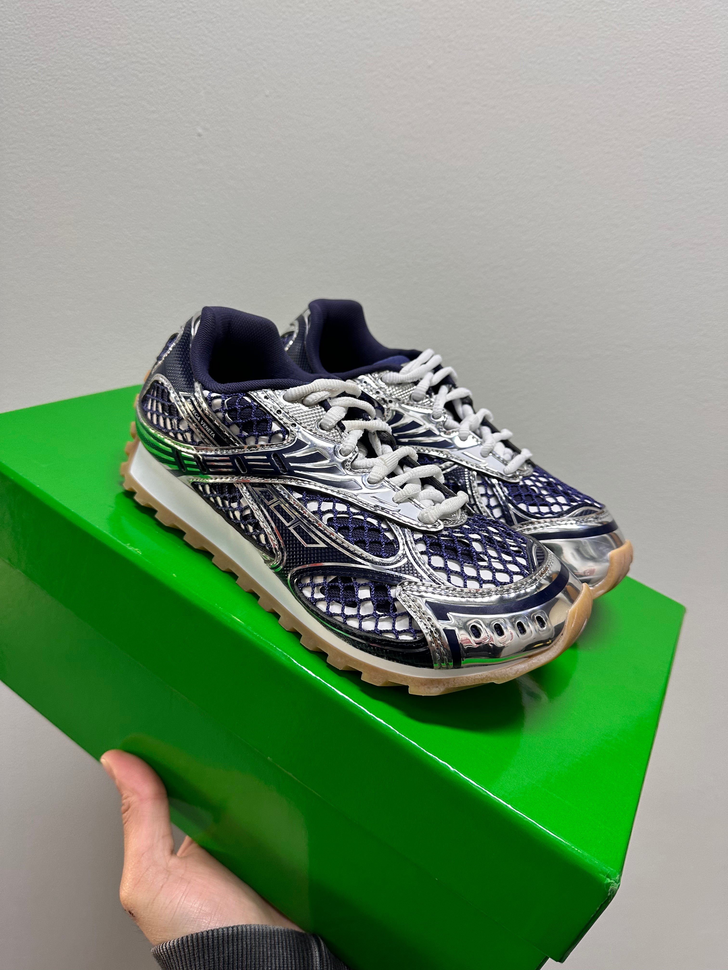 Bottega Veneta Orbit Navy