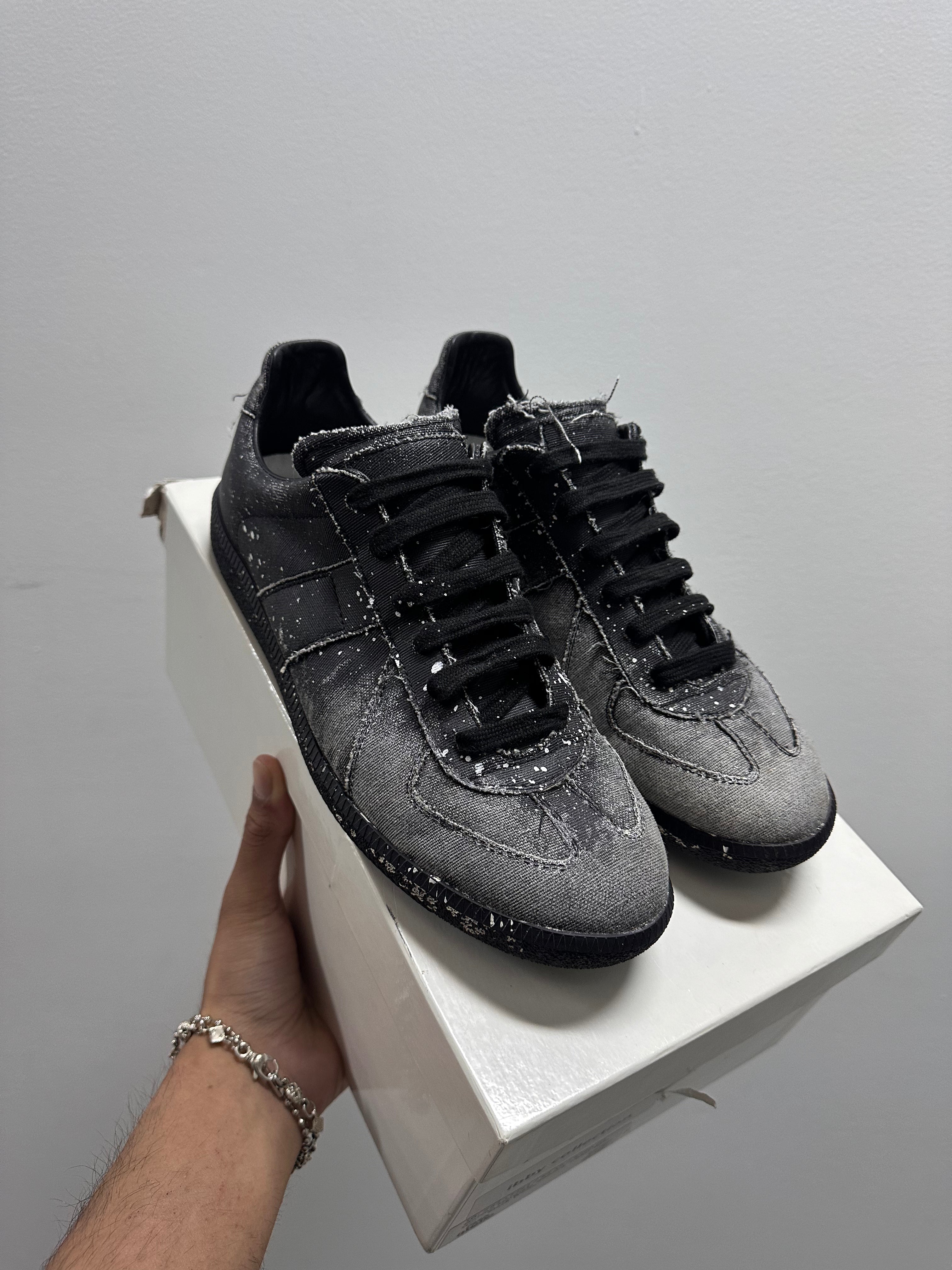 Maison Margiela Replica Paint Splatter - Black White