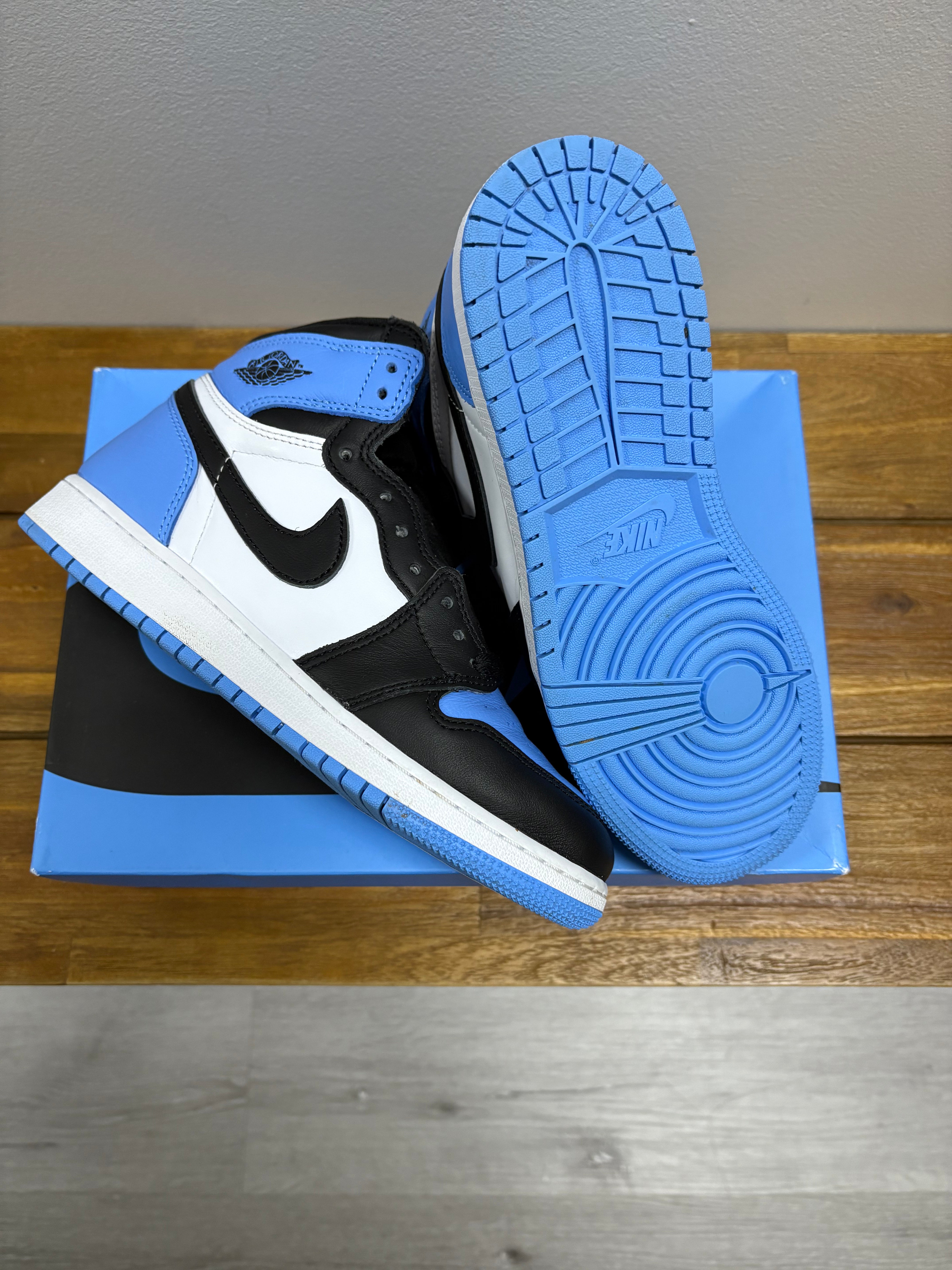 Air Jordan 1 Retro High OG GS UNC Toe
