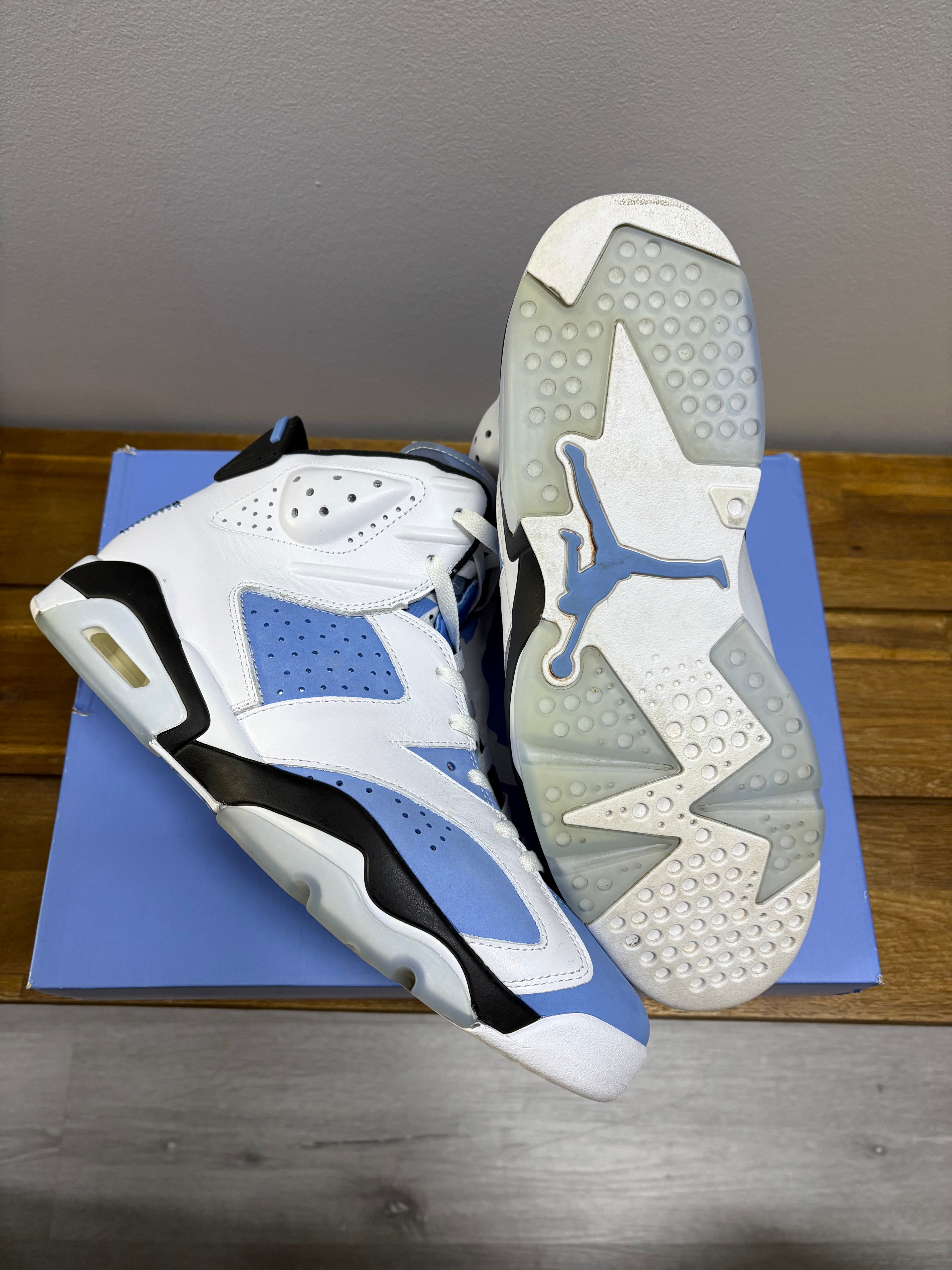 Air Jordan 6 Retro UNC Home