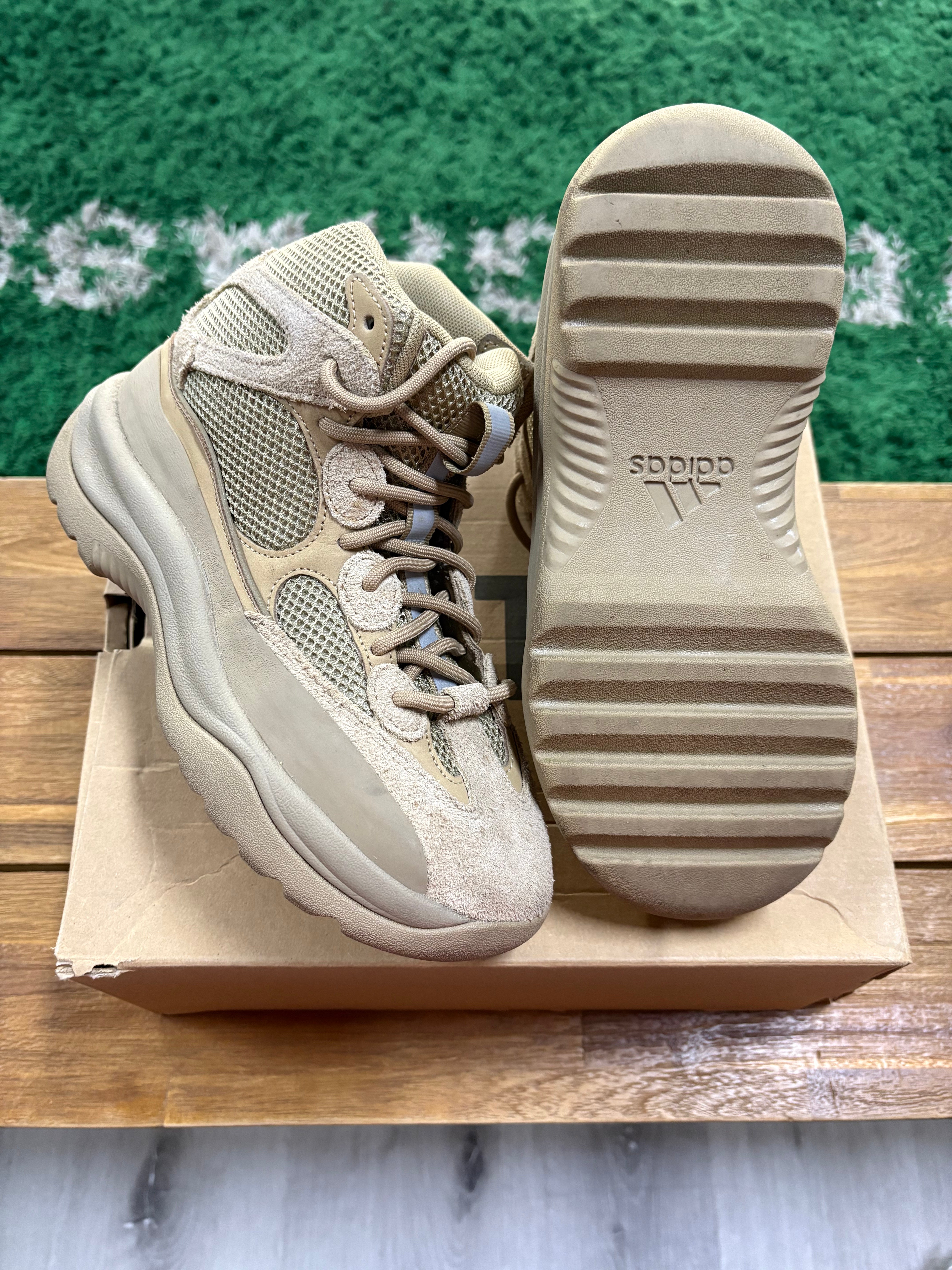 yeezy desert boot adlt