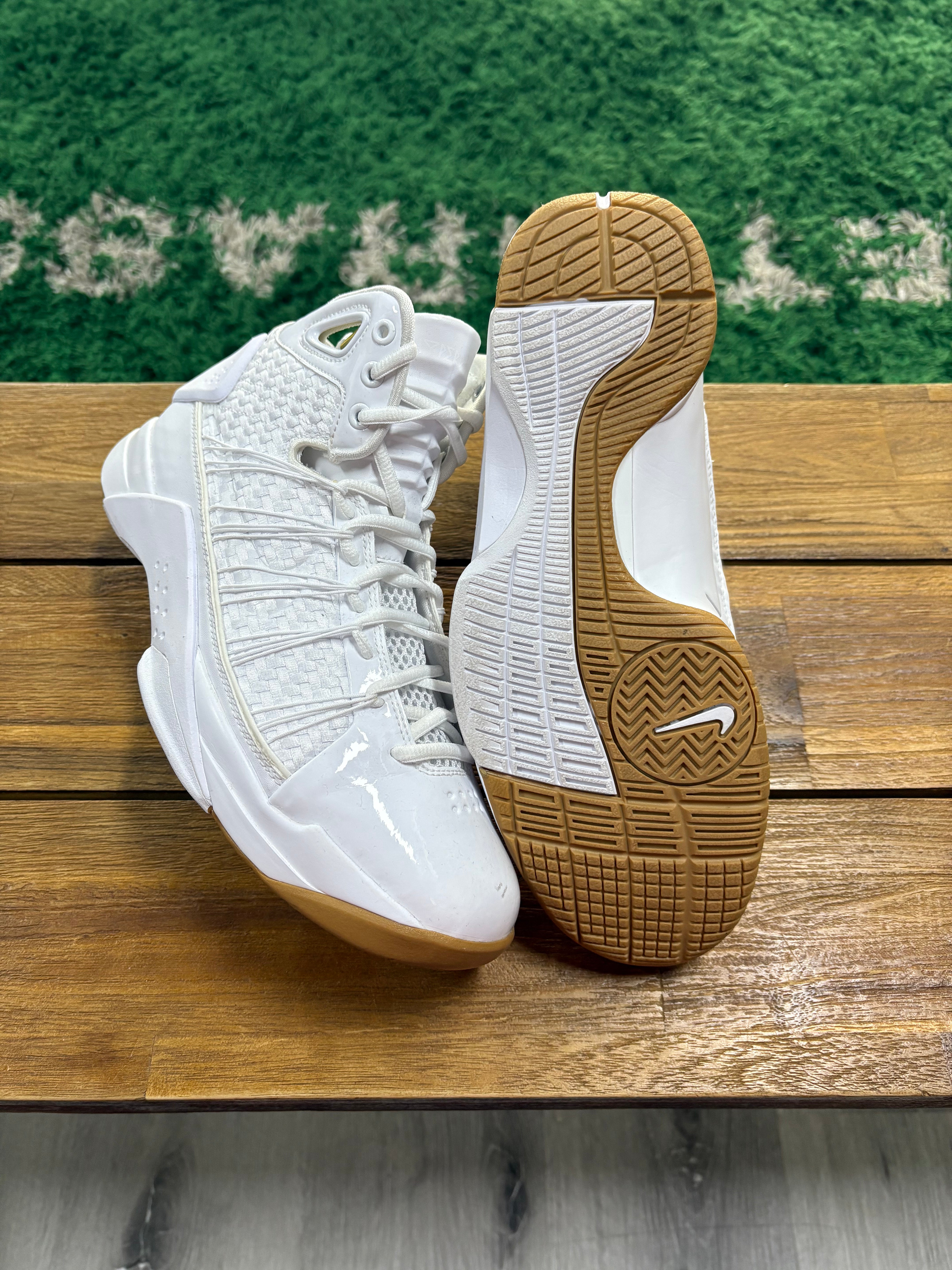 Hyperdunk Lux White