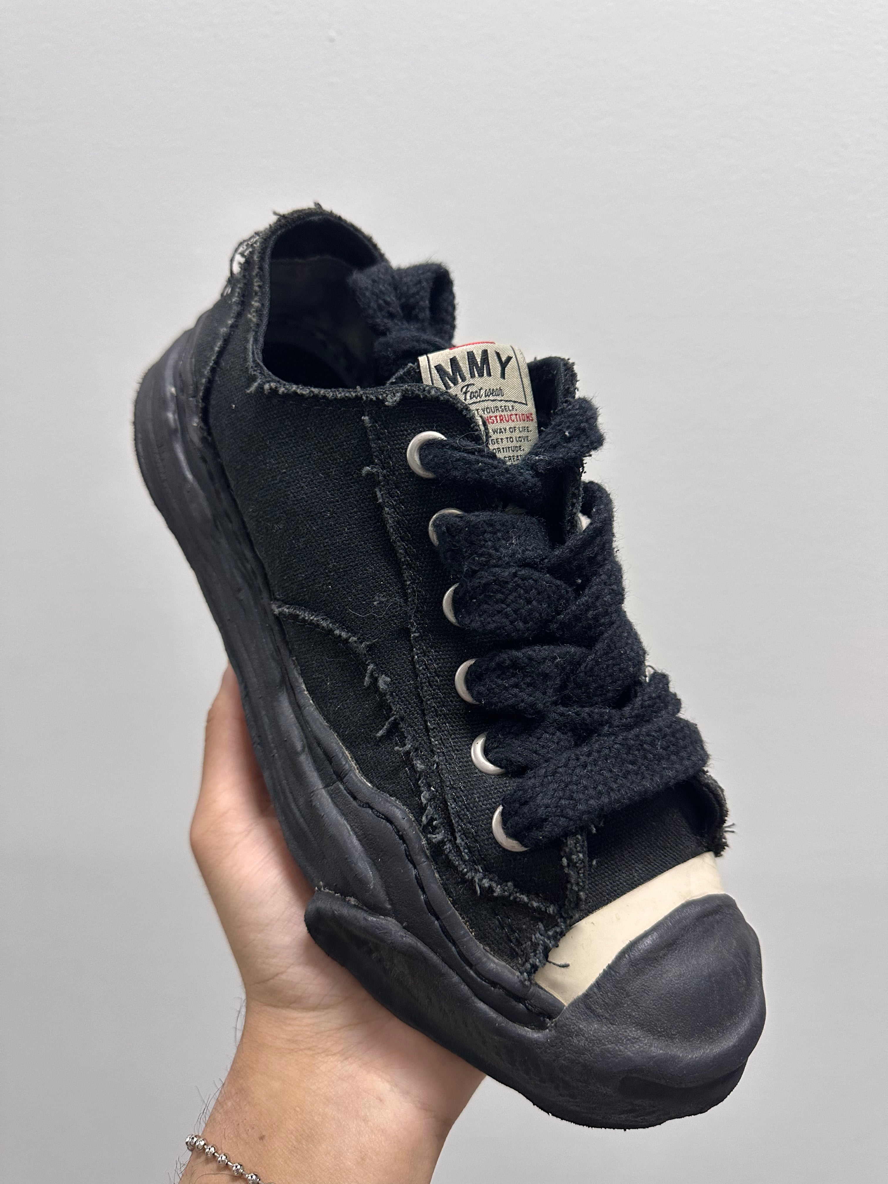 Maison Mihara Yasuhiro Hank OG Sole Canvas Low Black