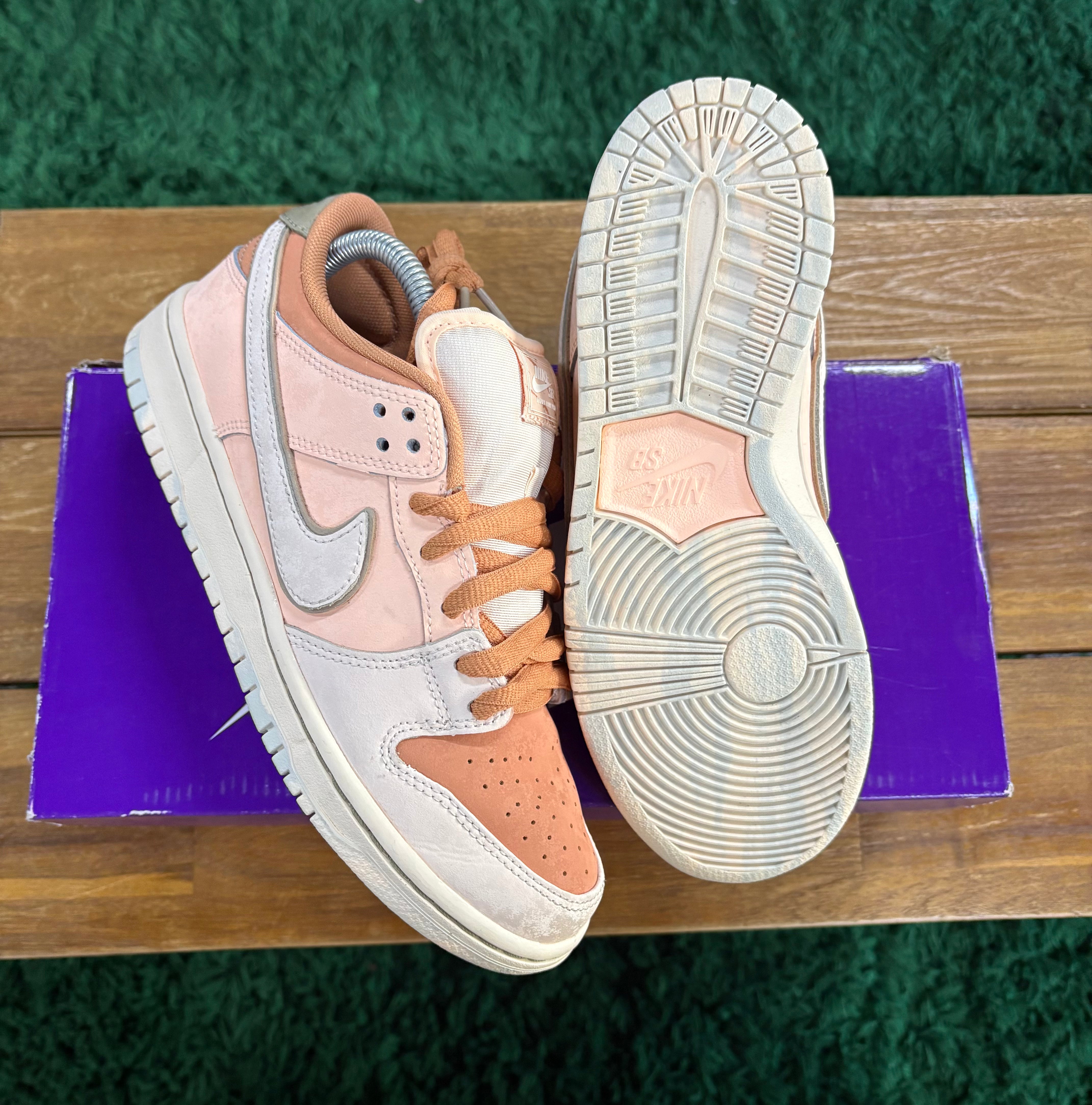 Dunk Low SB Trocadero Gardens