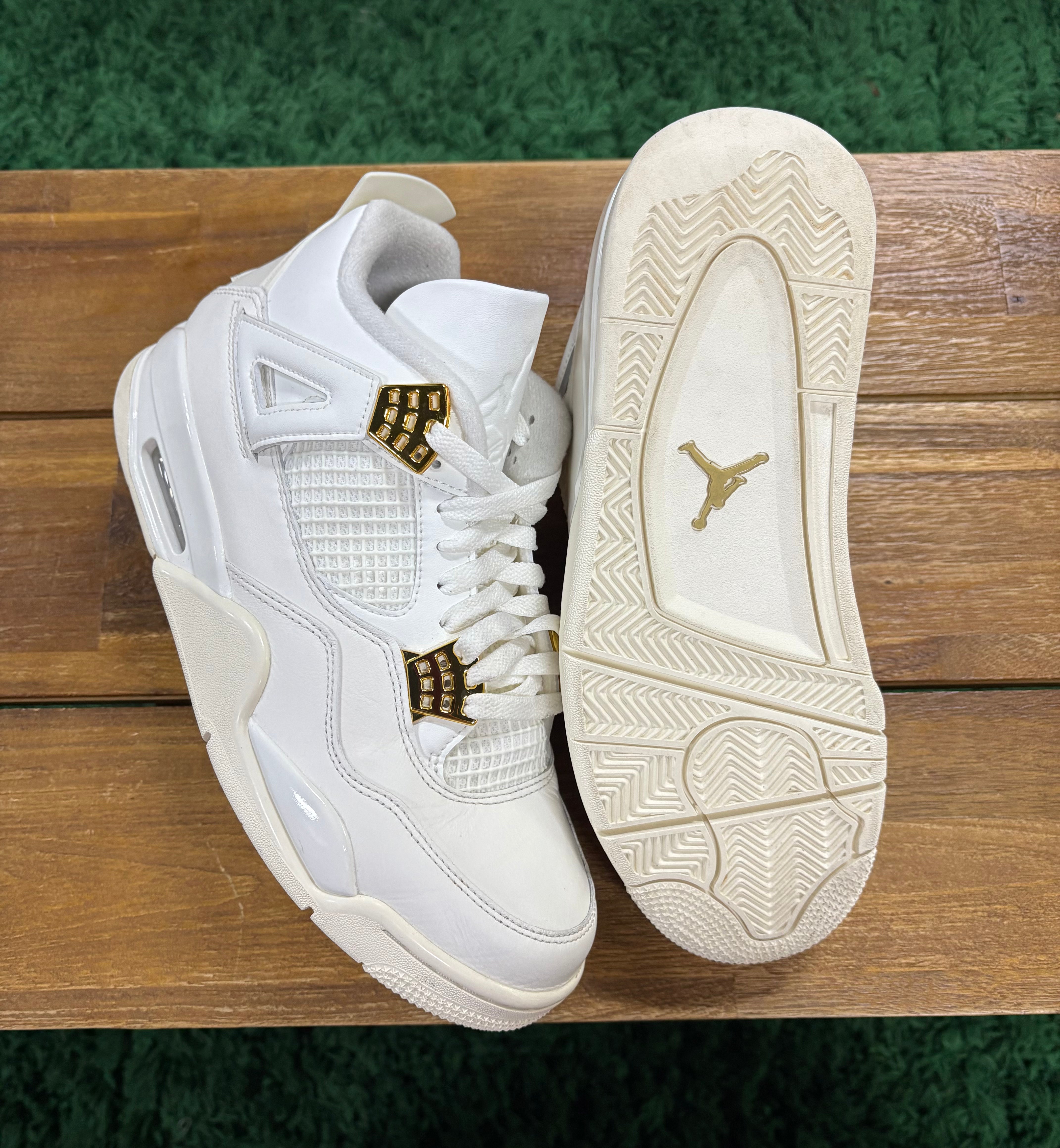 Wmns Air Jordan 4 Retro Sail