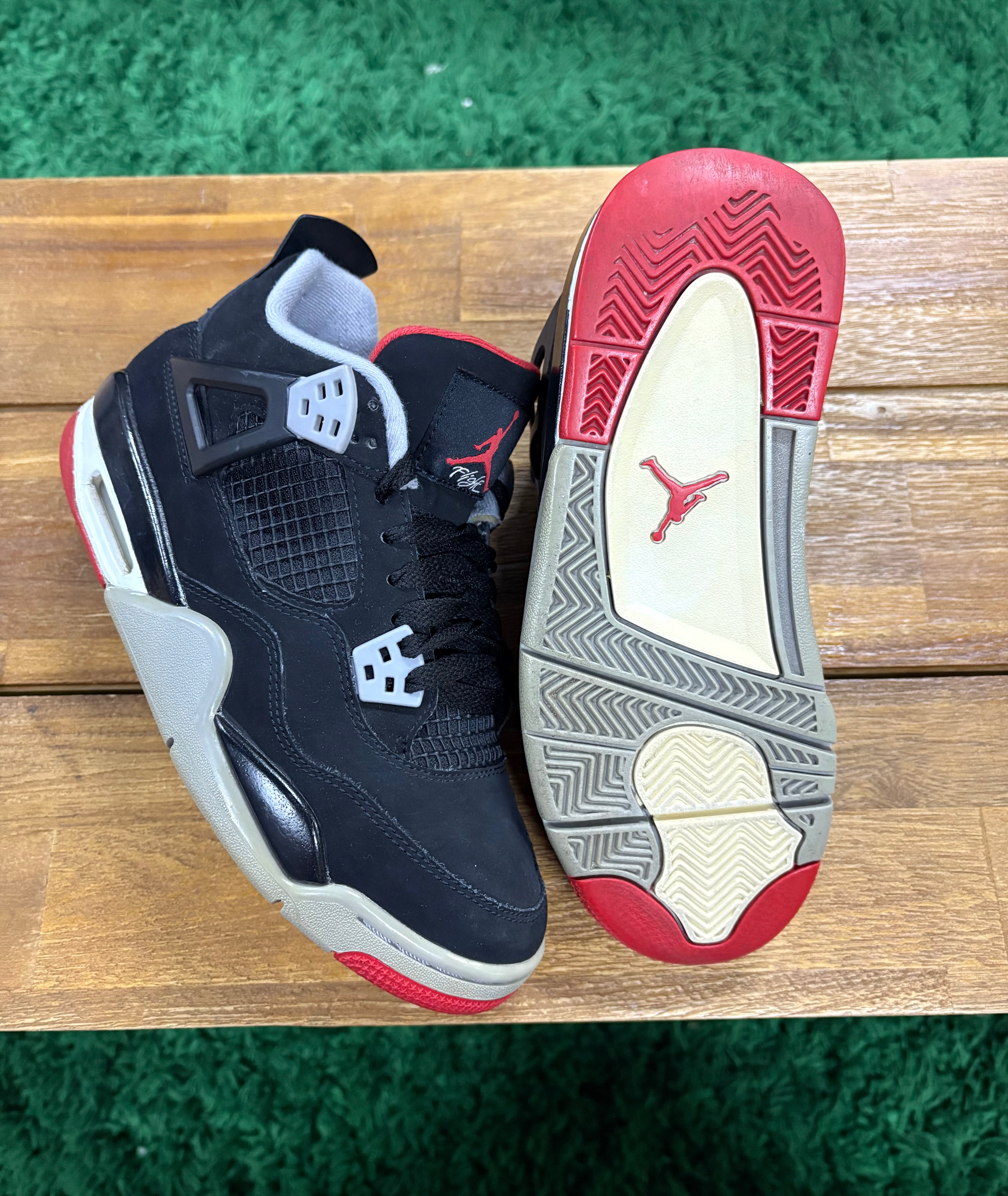 Air Jordan 4 Retro OG GS Bred 2019