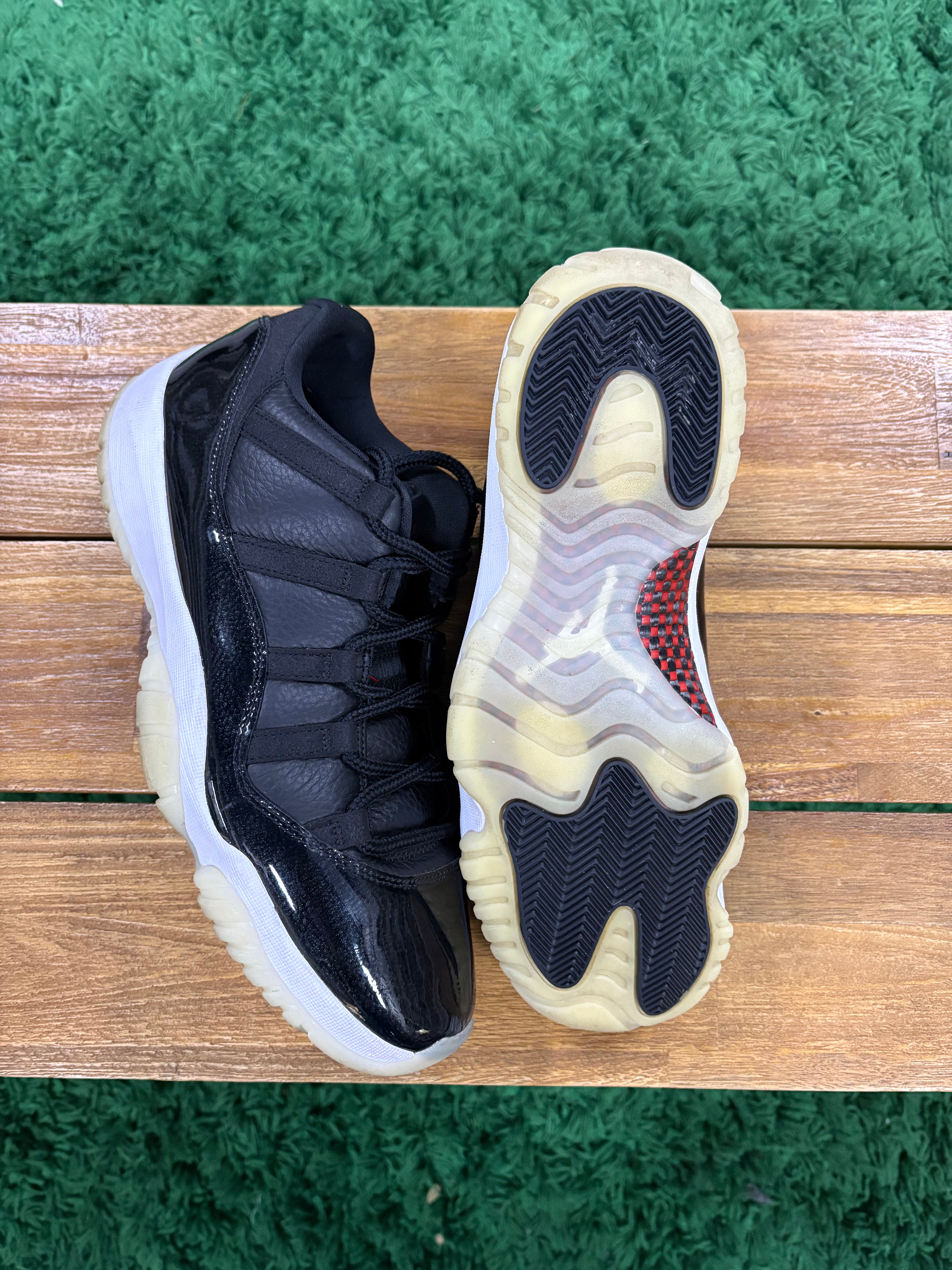 Air Jordan 11 Retro Low 72-10