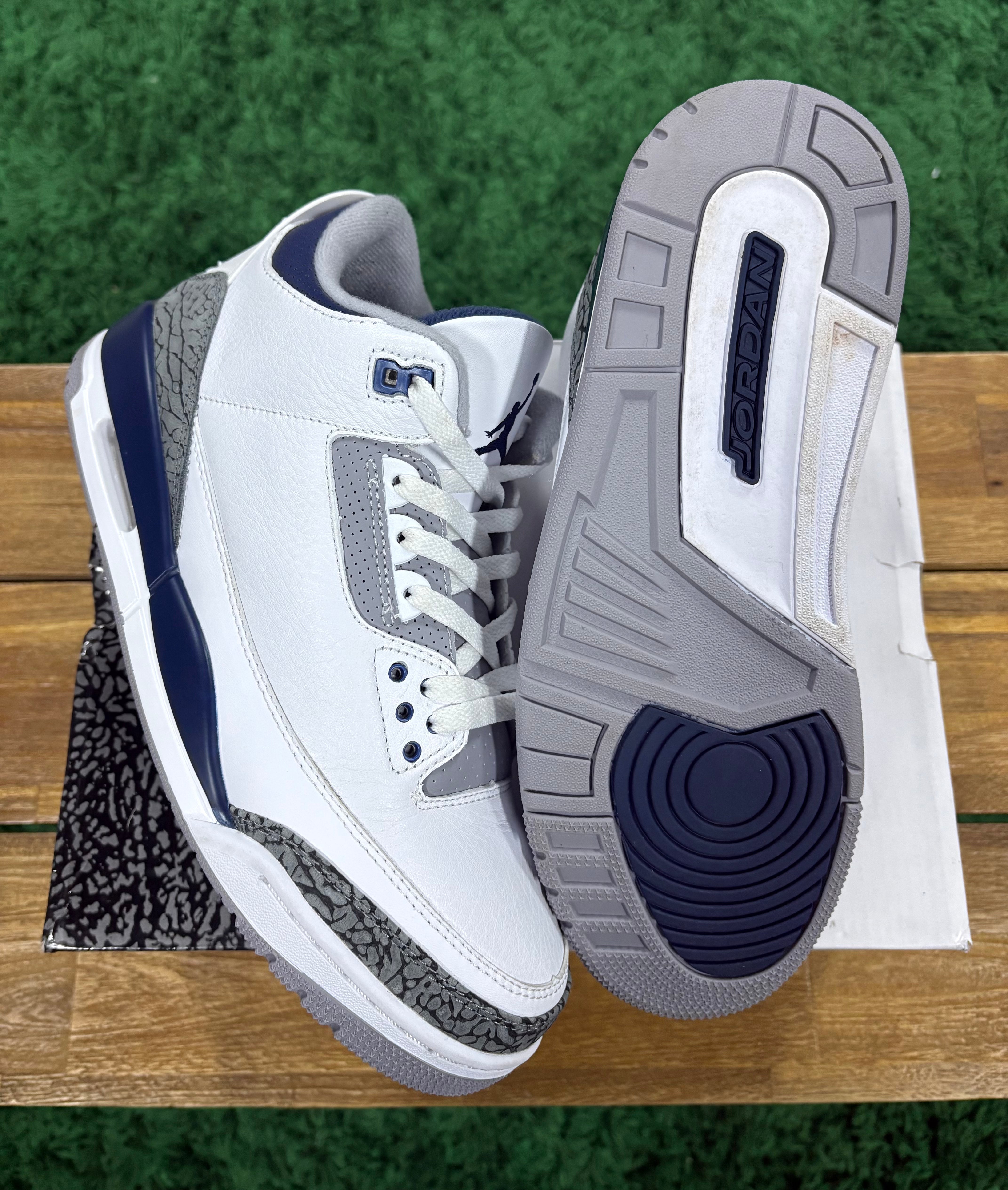 Air Jordan 3 Retro Midnight Navy