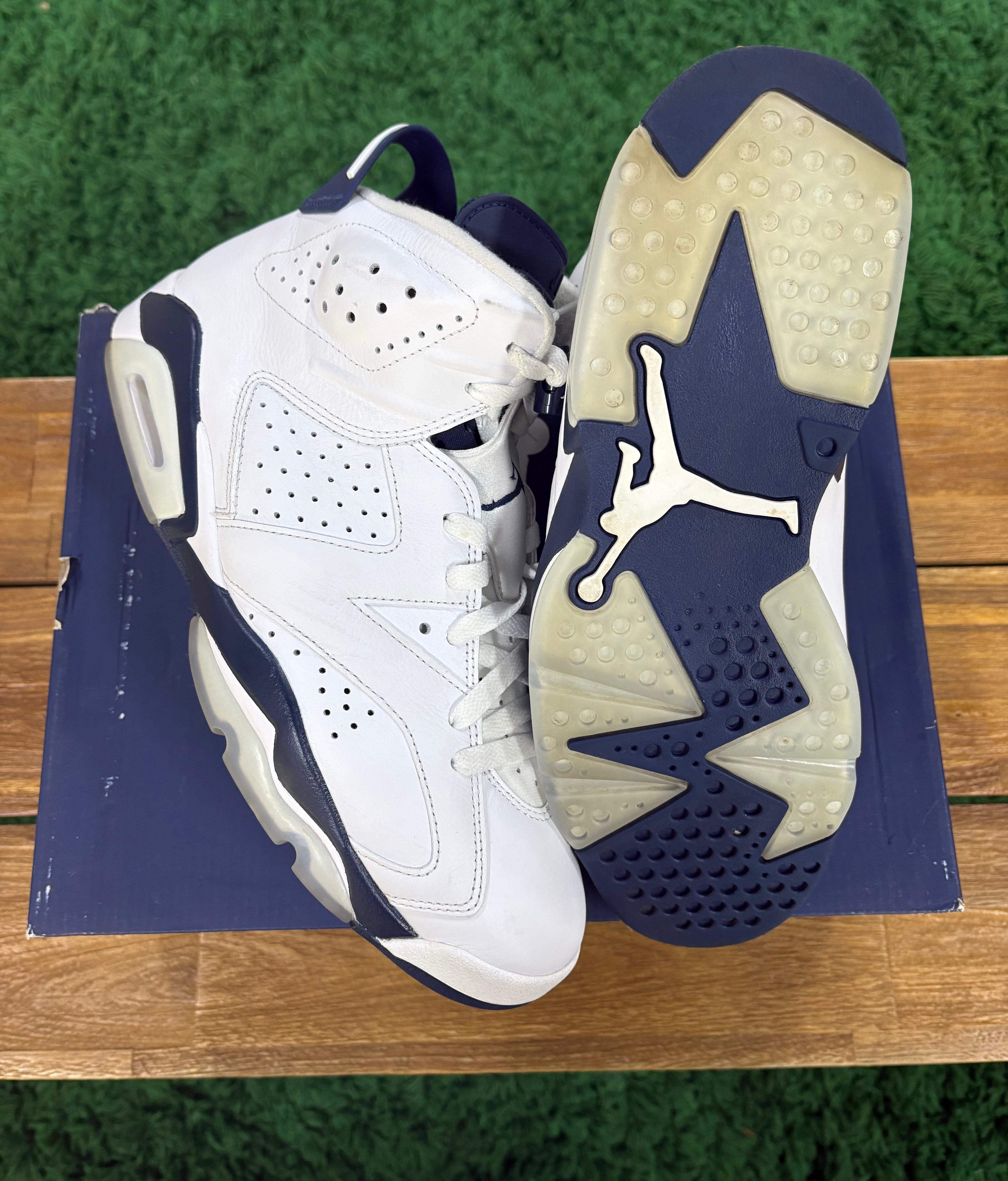 Air Jordan 6 Retro Midnight Navy 2022