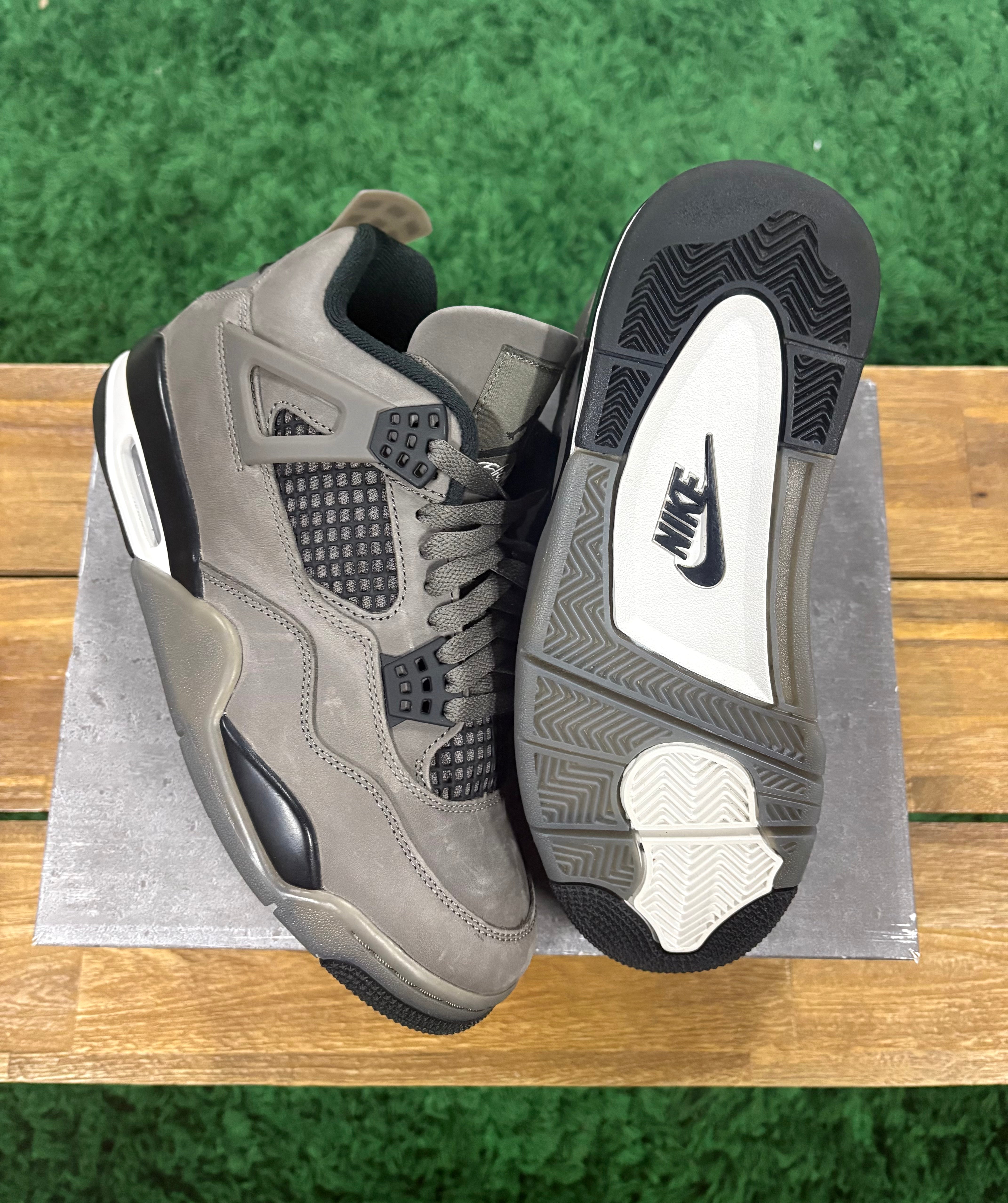 Air Jordan 4 Retro Cave Stone