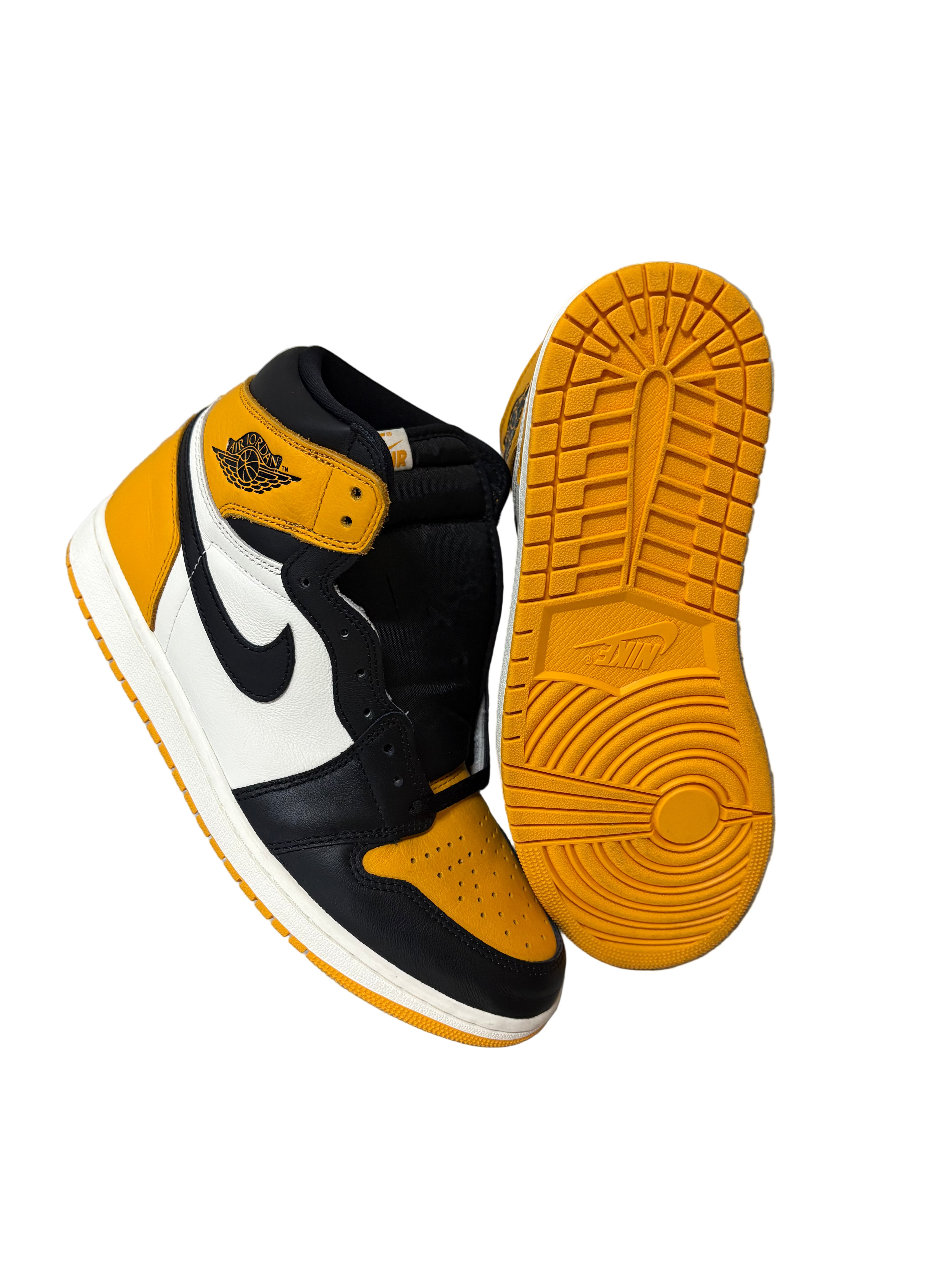 Air Jordan 1 Retro High OG Yellow Toe