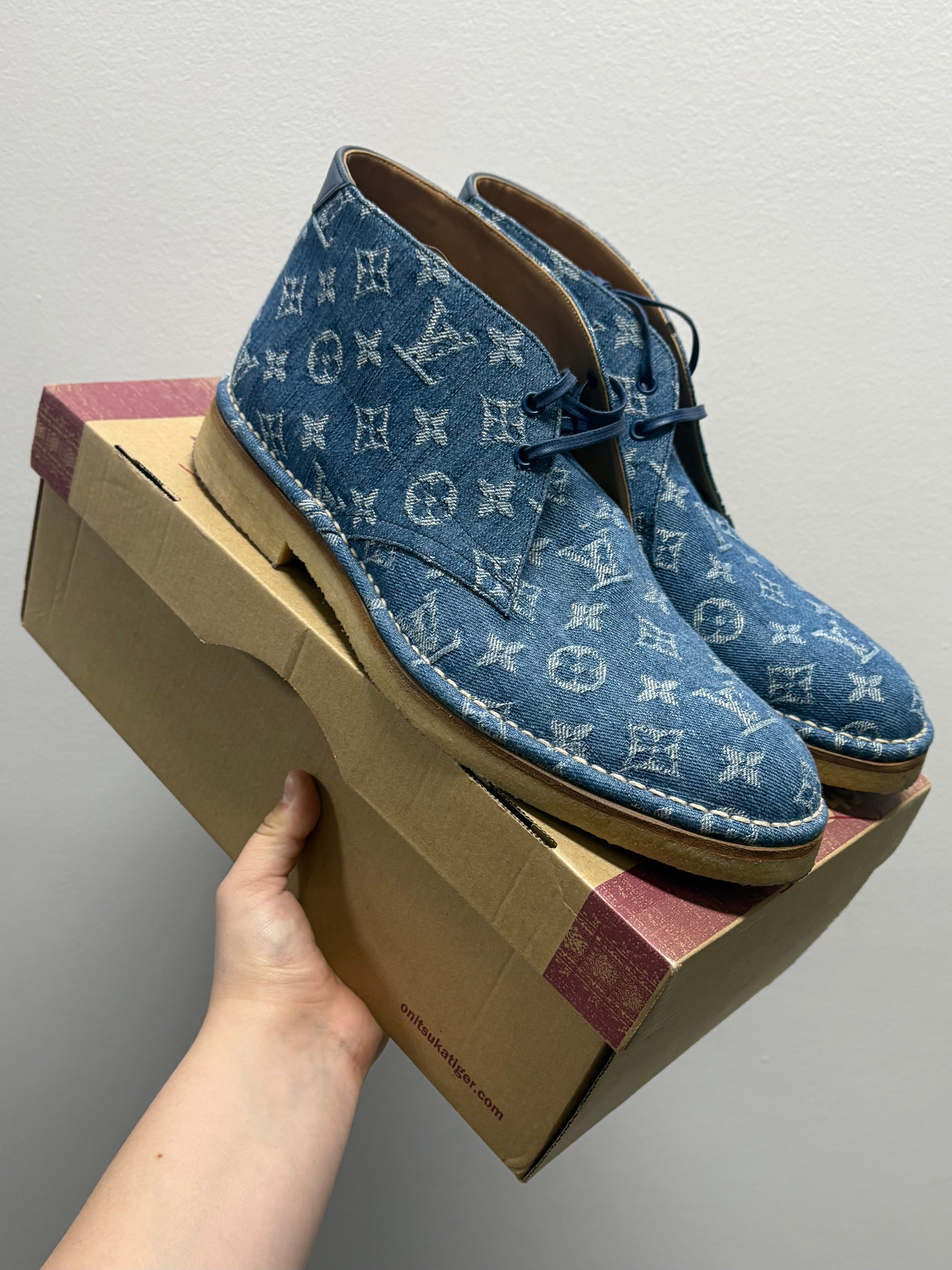LV MONOGRAM DENIM MENS HIGH-DERBY BOOTS 8 BLUE