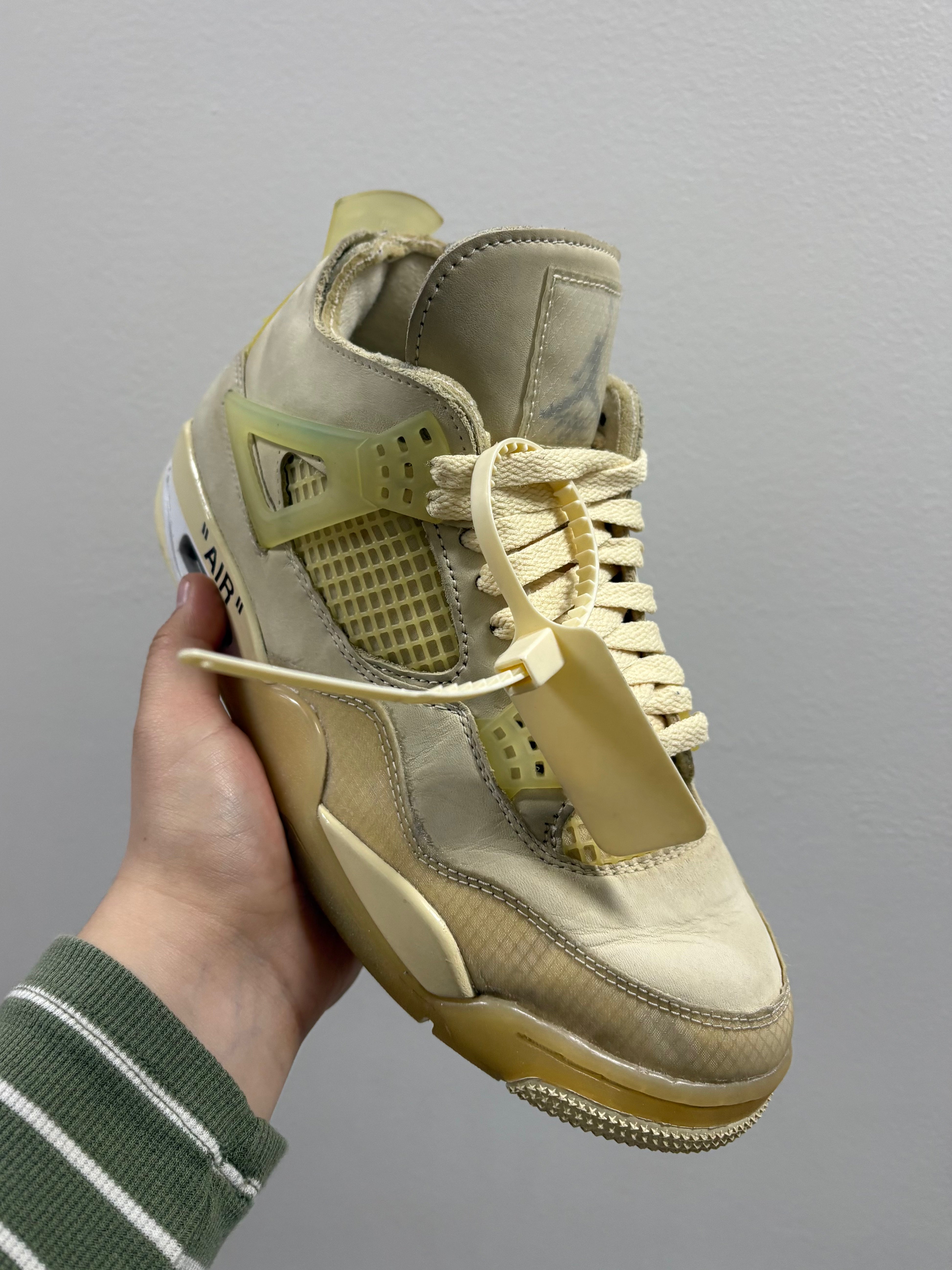 Off-White x Wmns Air Jordan 4 SP Sail