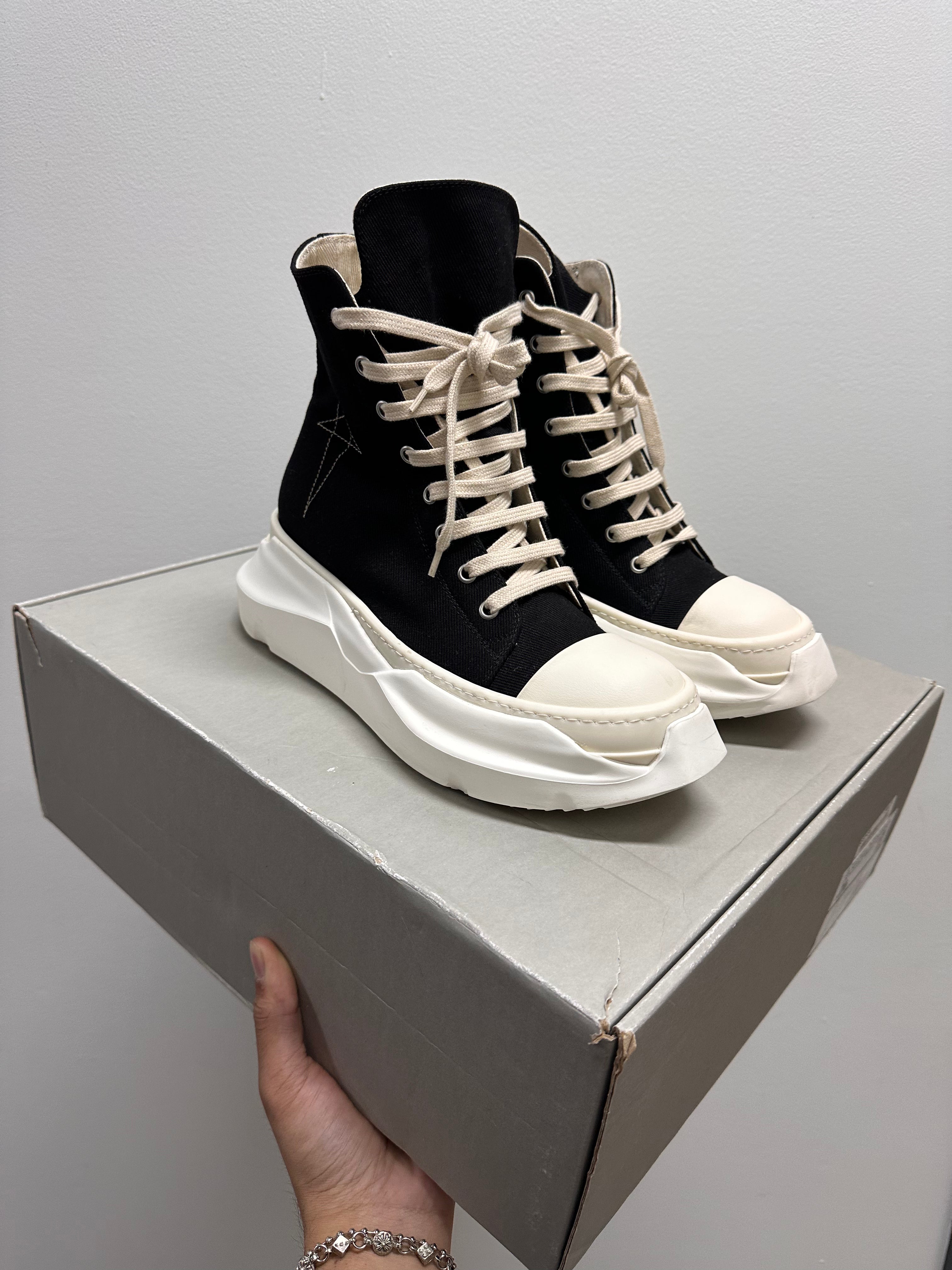 Rick Owens Wmns EDFU DRKSHDW Pentagram Embroidery Abstract High Black Milk