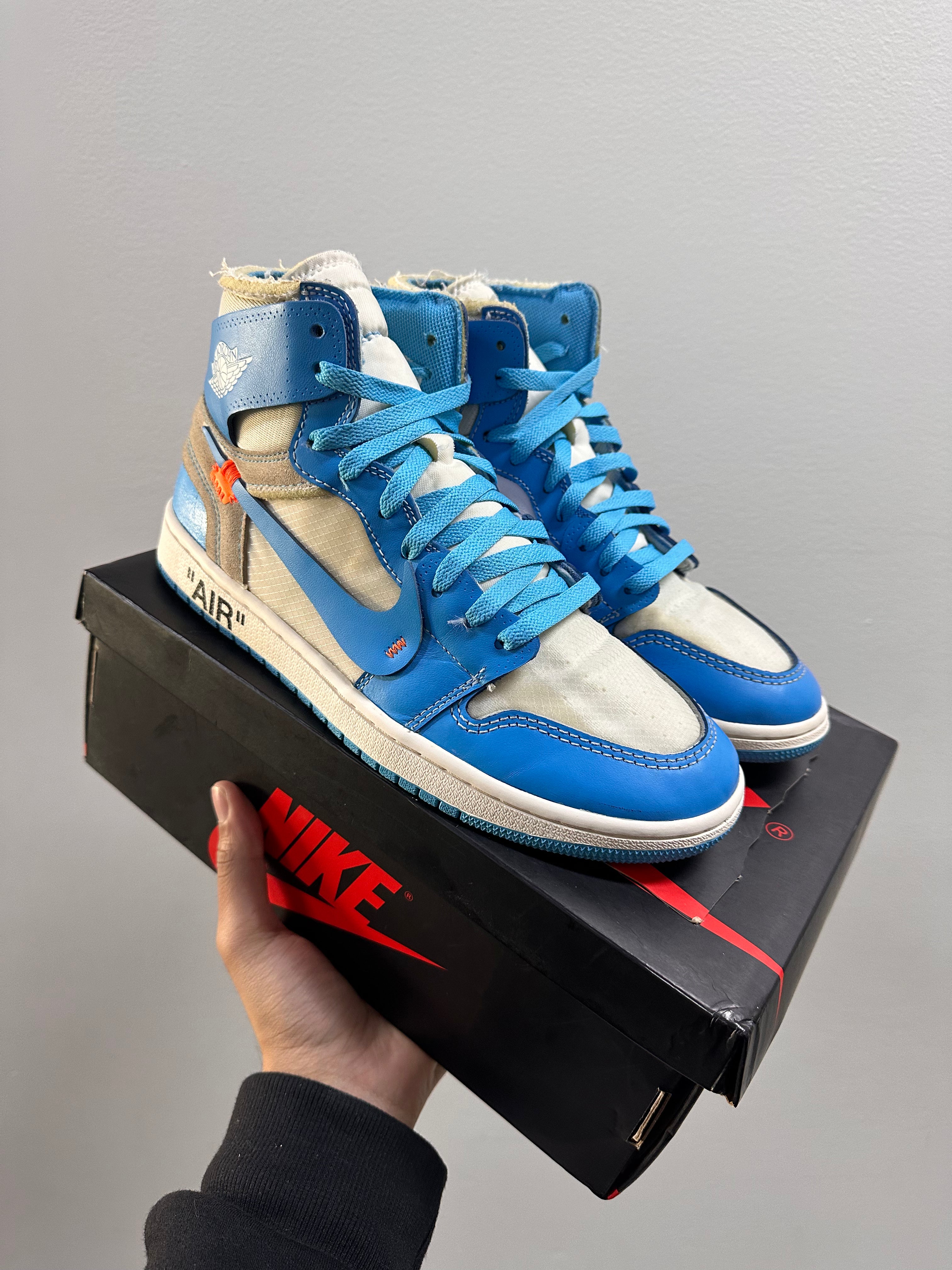 Off-White x Air Jordan 1 Retro High OG UNC